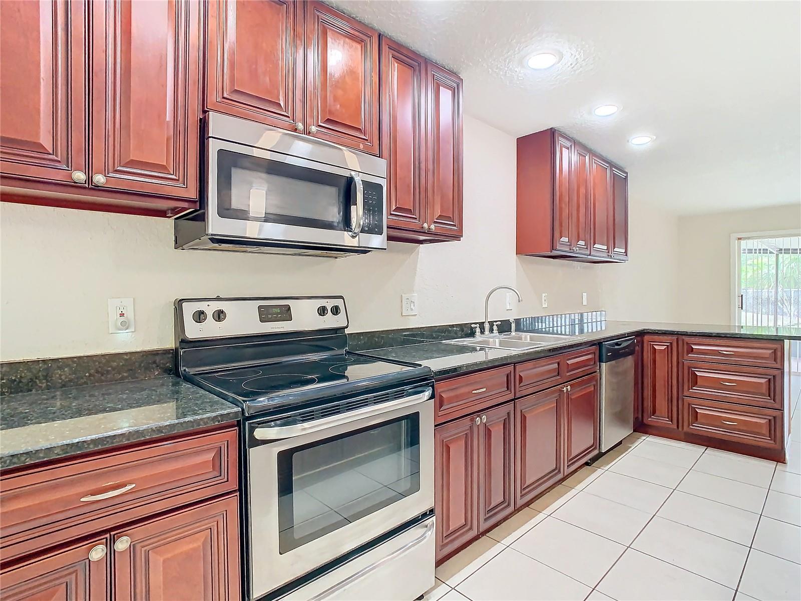 23315 CHARLSTON PL, LAND O LAKES, FL, 34639