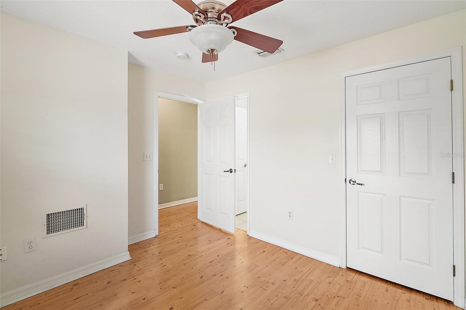 221 BROOKDALE LOOP, CLERMONT, FL, 34711