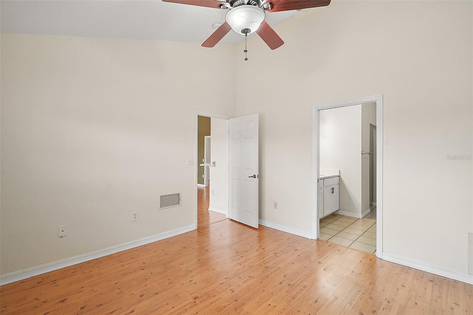 221 BROOKDALE LOOP, CLERMONT, FL, 34711