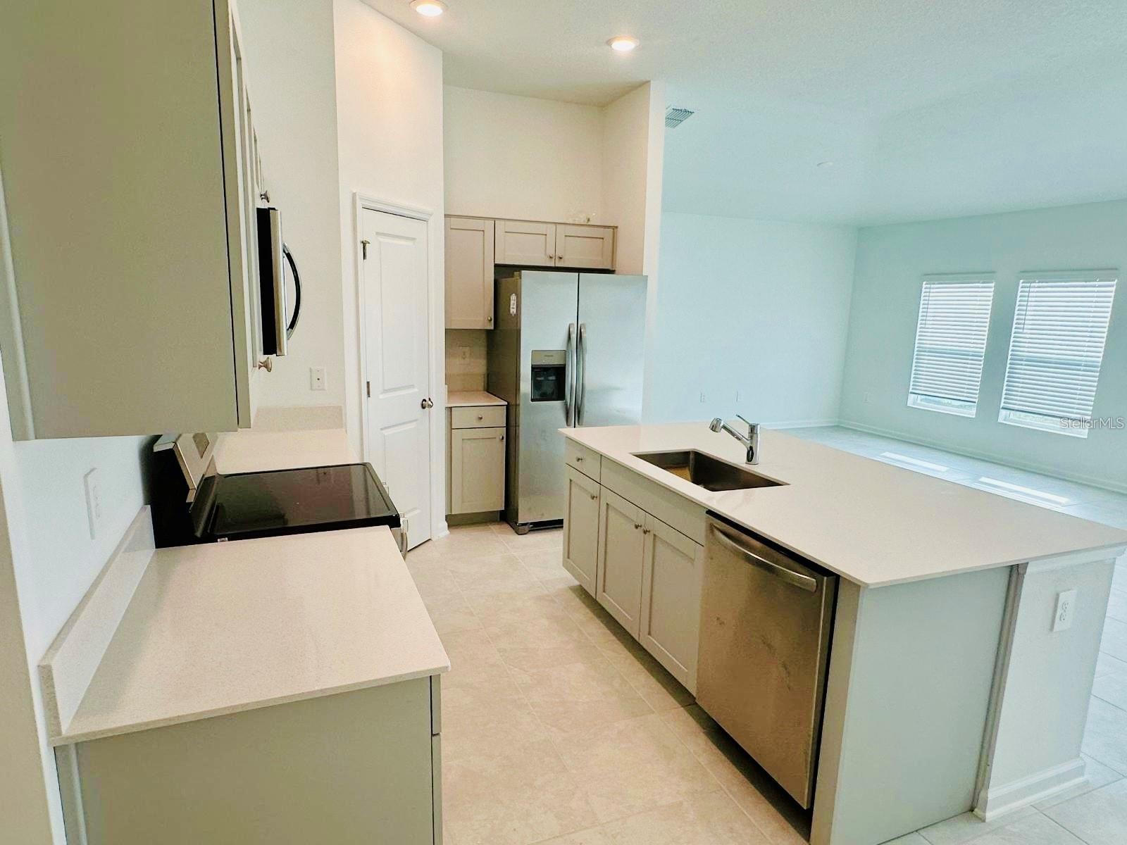217 LAWSON AVE, HAINES CITY, FL, 33844