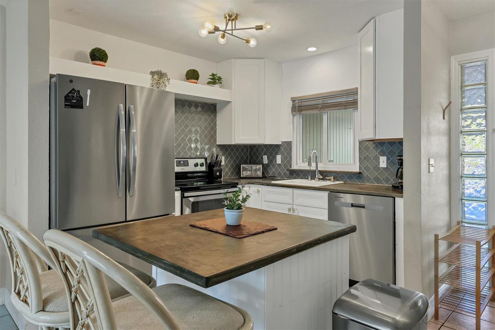1738 7TH ST, SARASOTA, FL, 34236