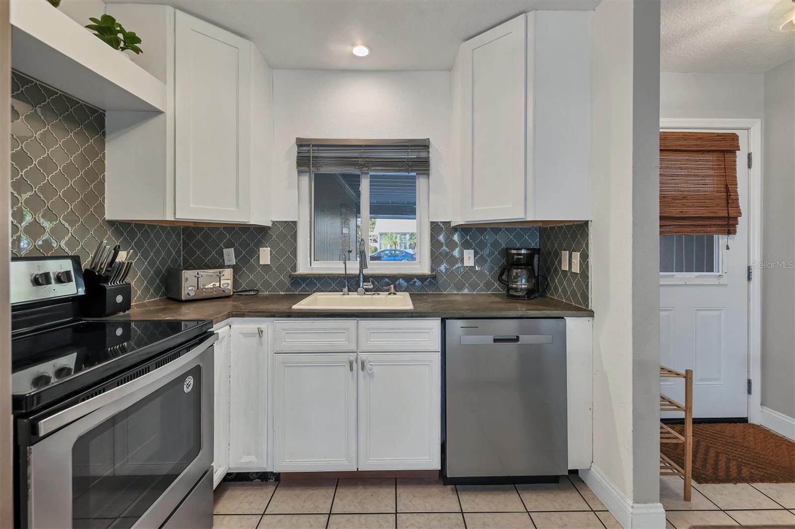 1738 7TH ST, SARASOTA, FL, 34236