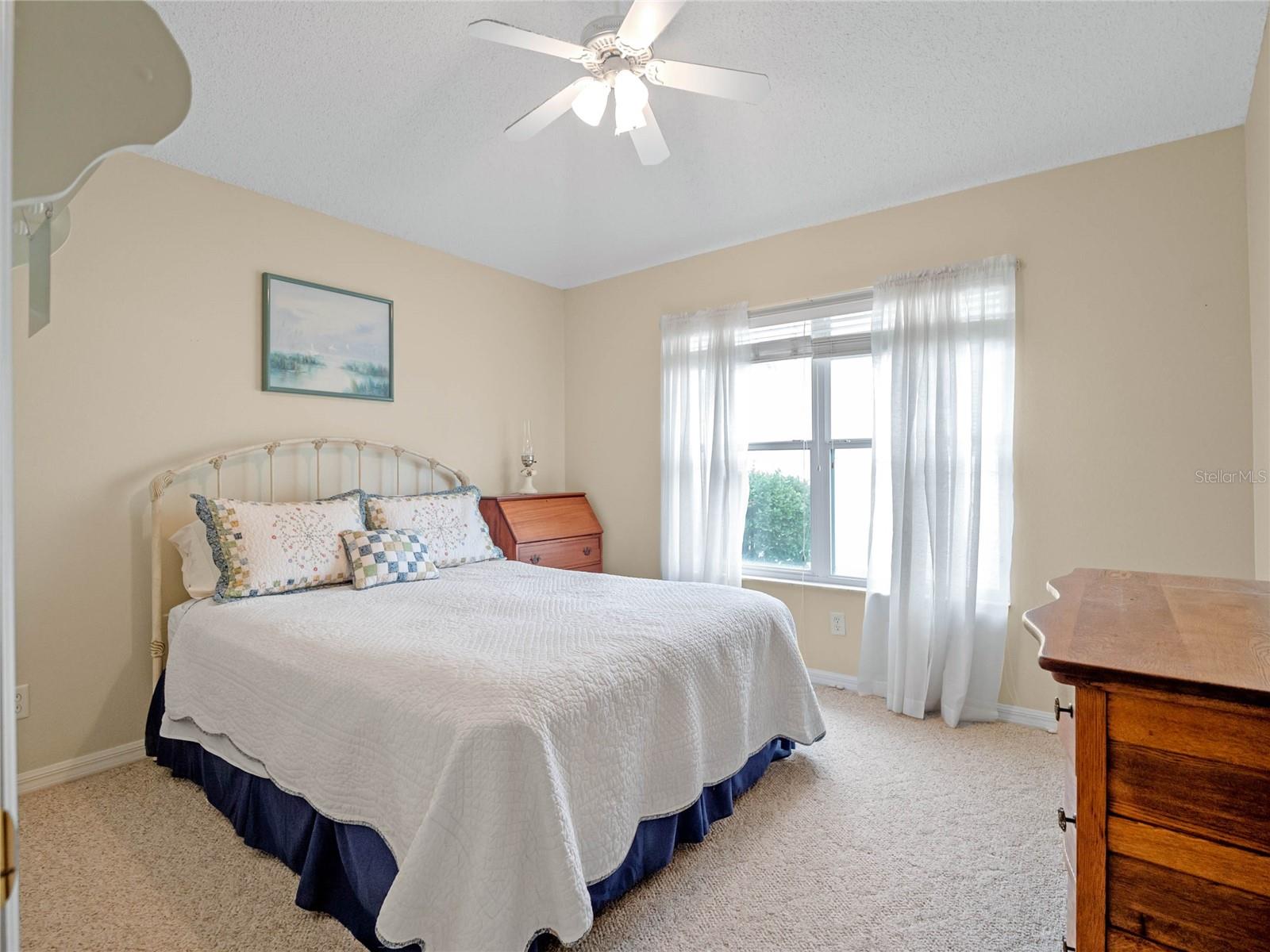 5520 SIR CHURCHILL DR, LEESBURG, FL, 34748