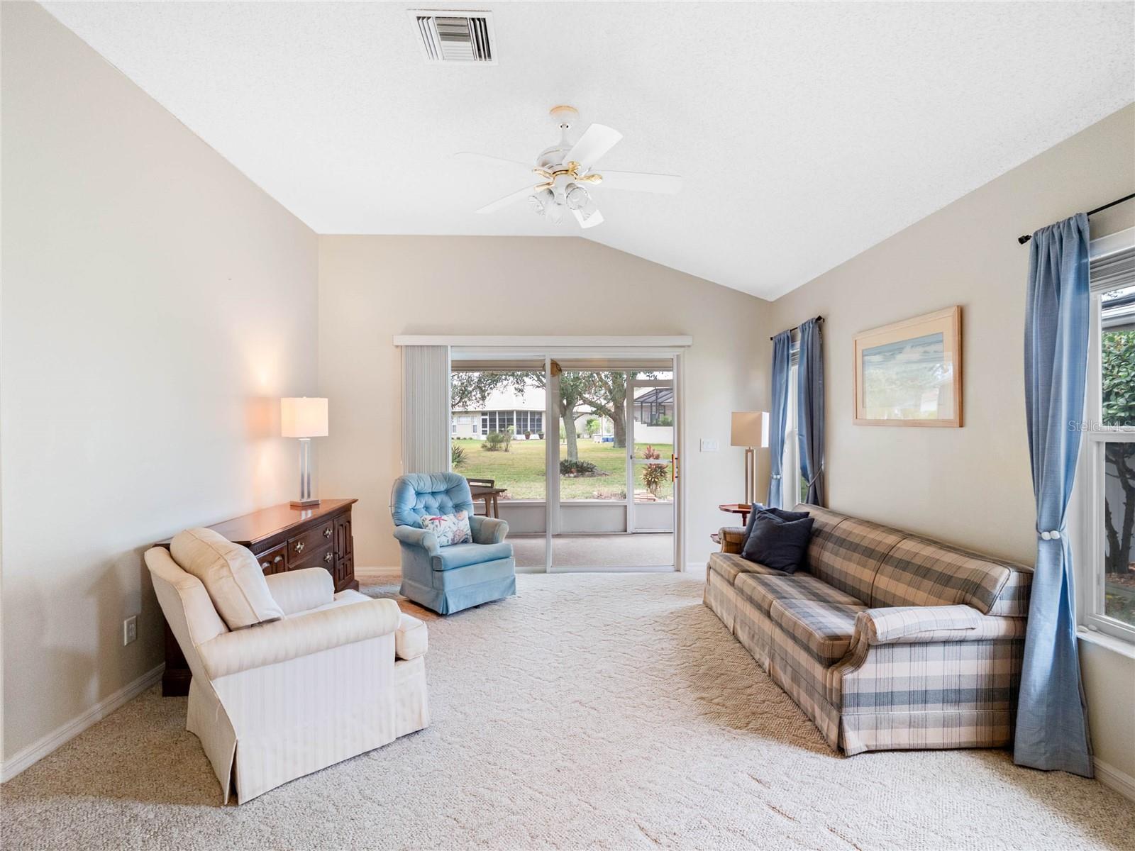5520 SIR CHURCHILL DR, LEESBURG, FL, 34748