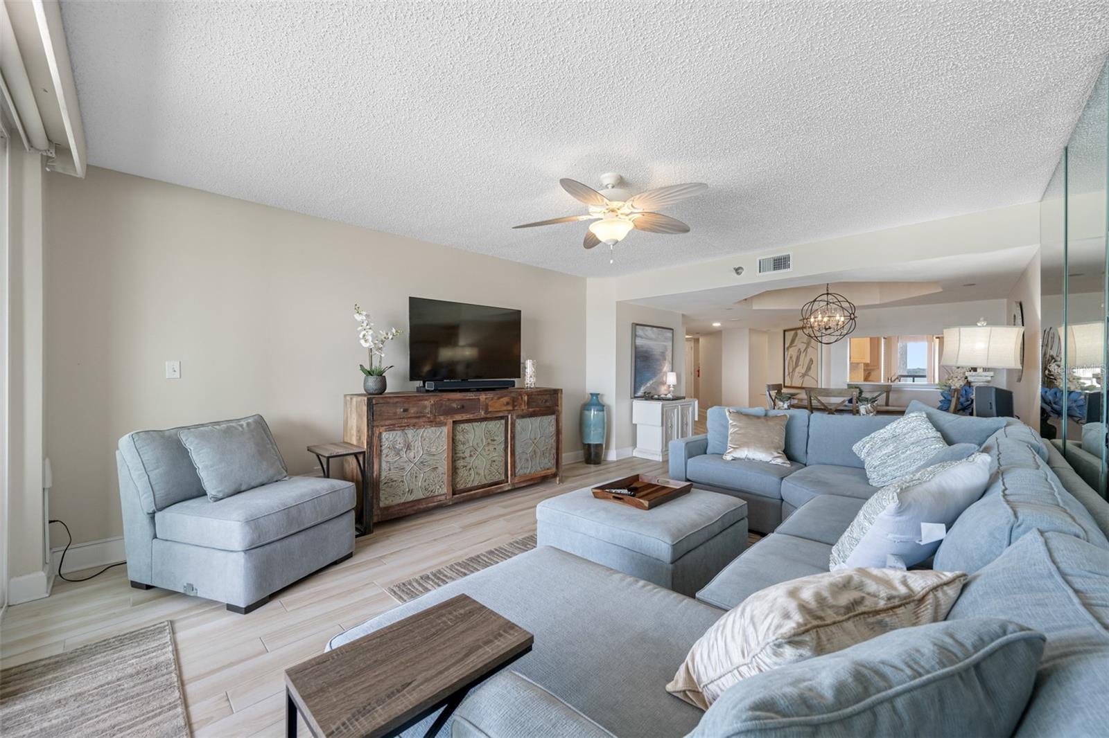 1310 GULF BLVD #9D, CLEARWATER BEACH, FL, 33767