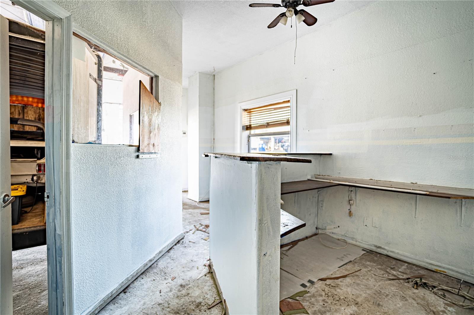 194 DR J A WILTSHIRE AVE E, LAKE WALES, FL, 33853
