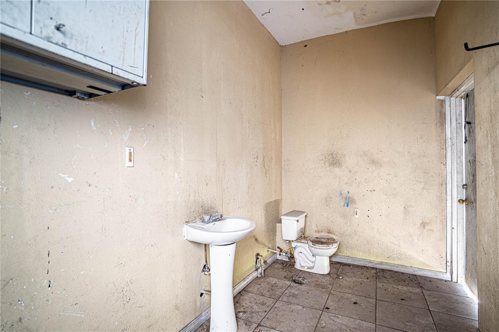 194 DR J A WILTSHIRE AVE E, LAKE WALES, FL, 33853
