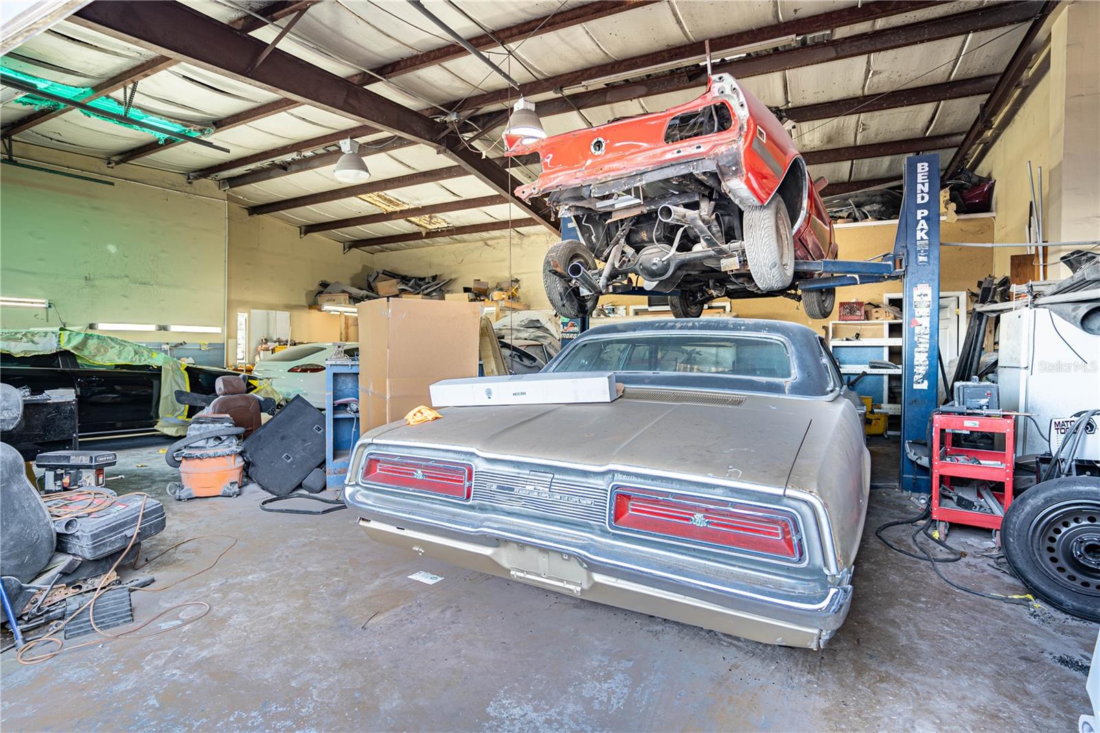 194 DR J A WILTSHIRE AVE E, LAKE WALES, FL, 33853