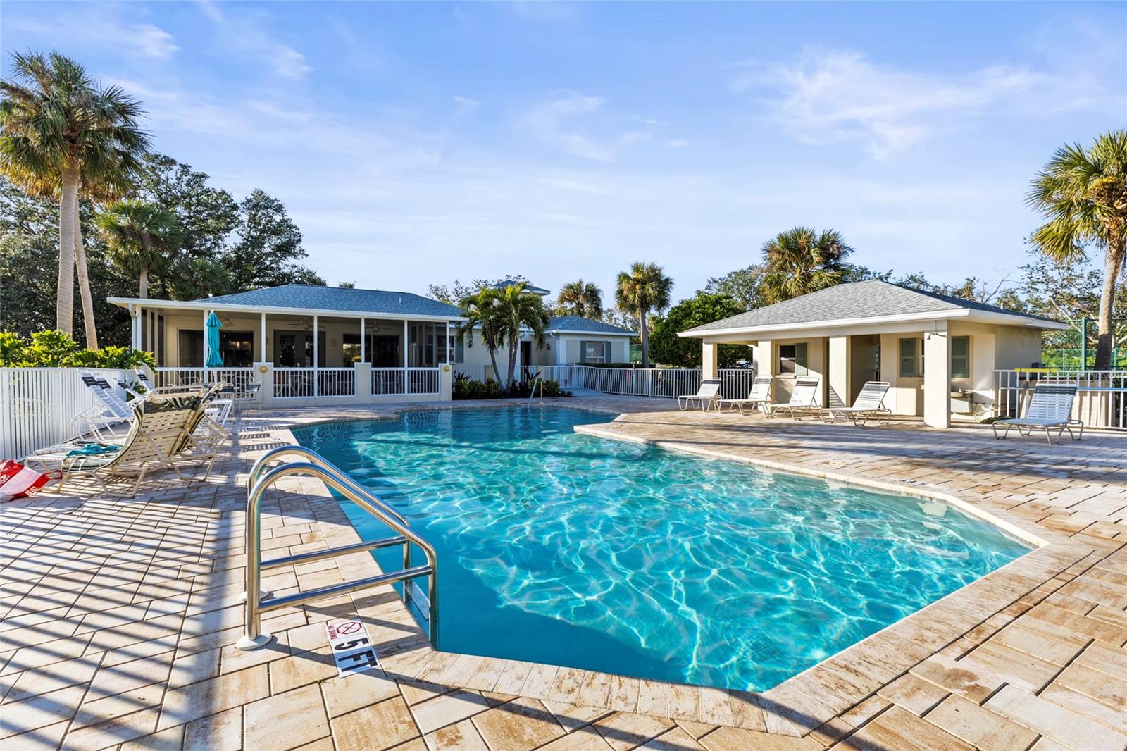 201 SILVER LAKE DR #204, VENICE, FL, 34292