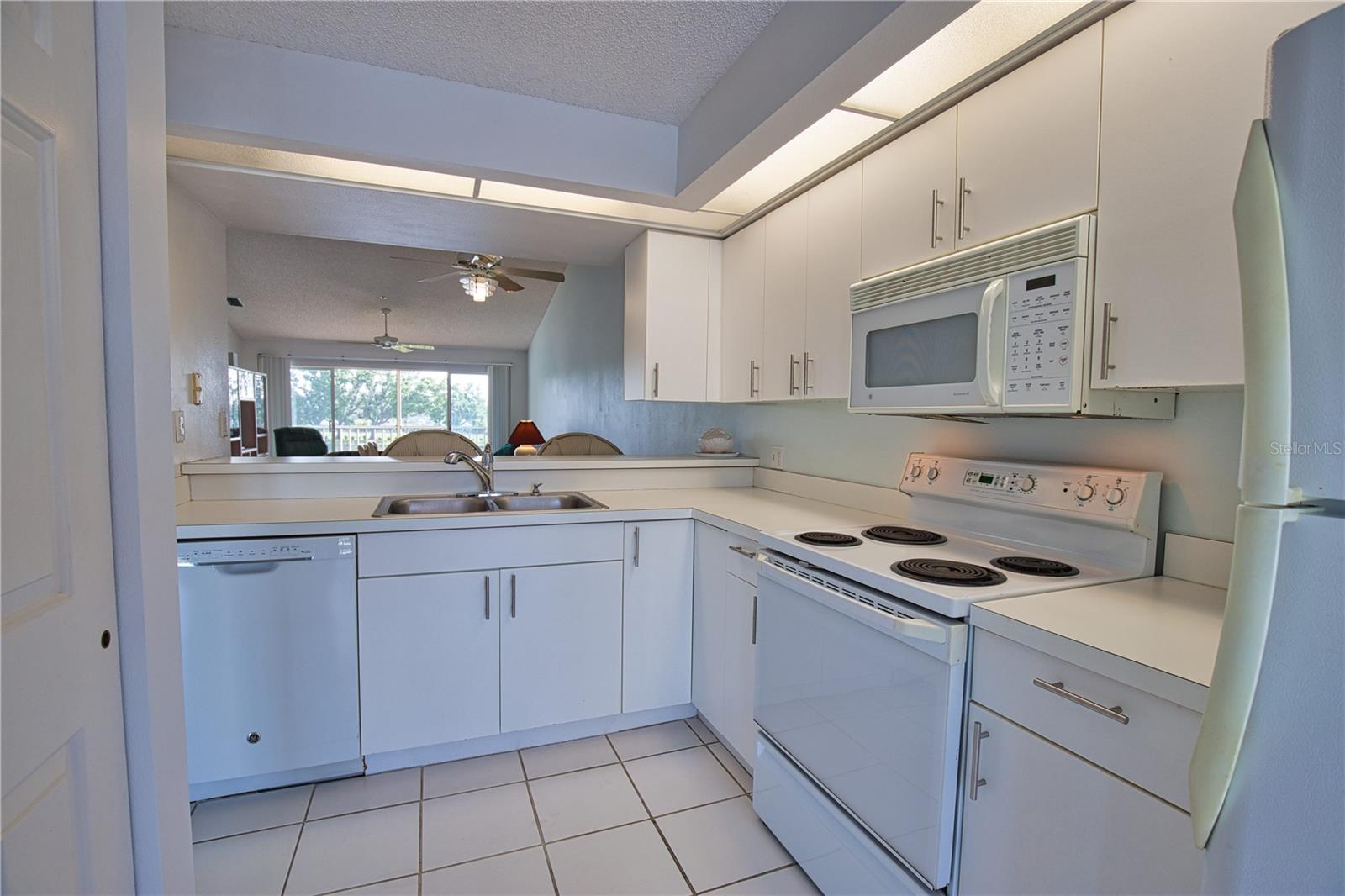 201 SILVER LAKE DR #204, VENICE, FL, 34292