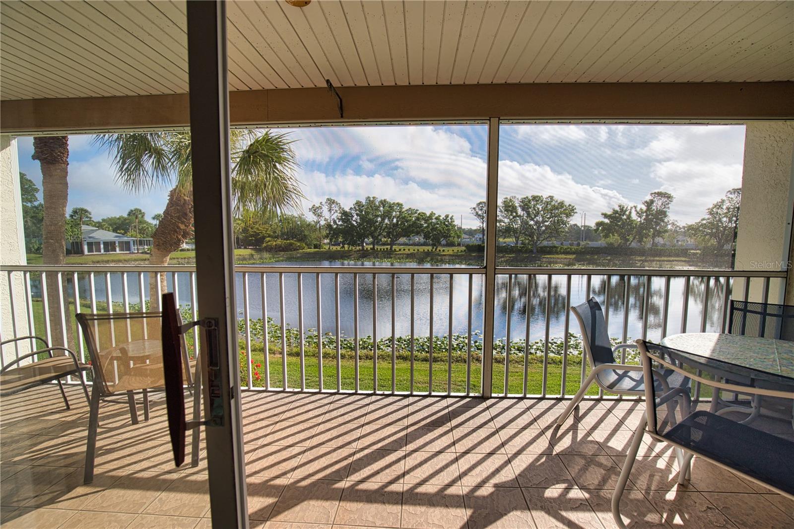 201 SILVER LAKE DR #204, VENICE, FL, 34292