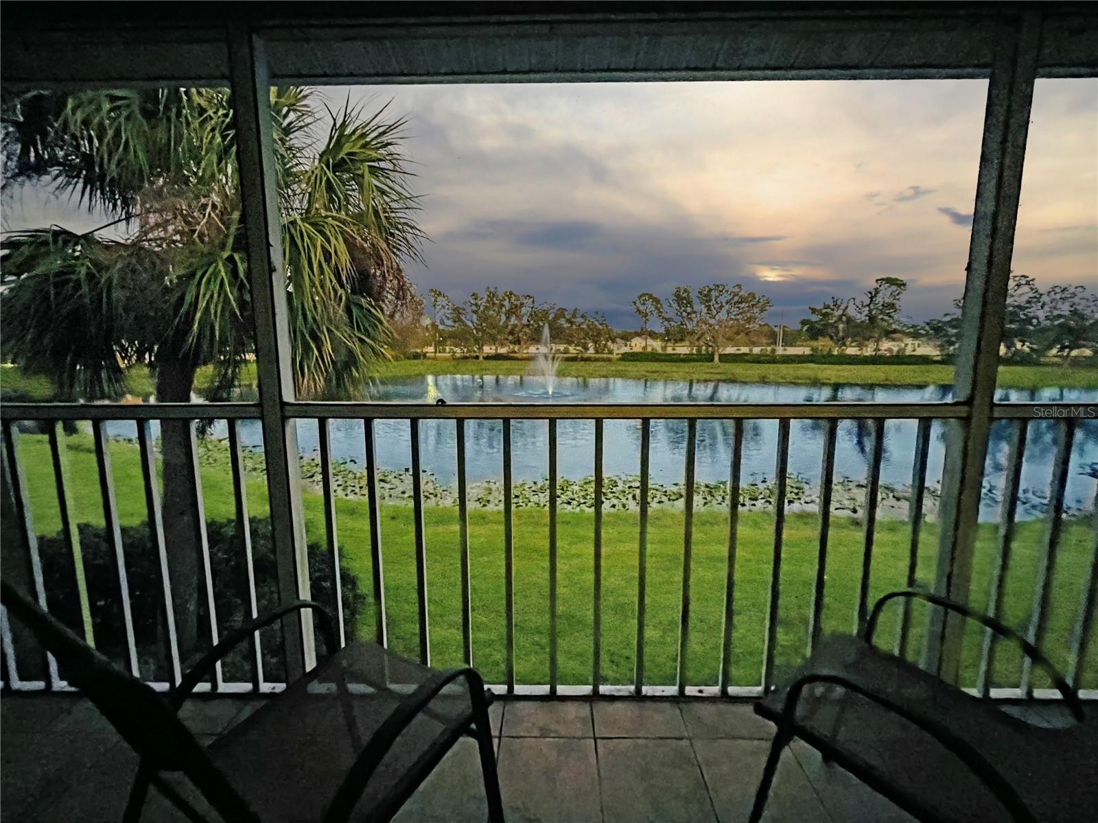 201 SILVER LAKE DR #204, VENICE, FL, 34292
