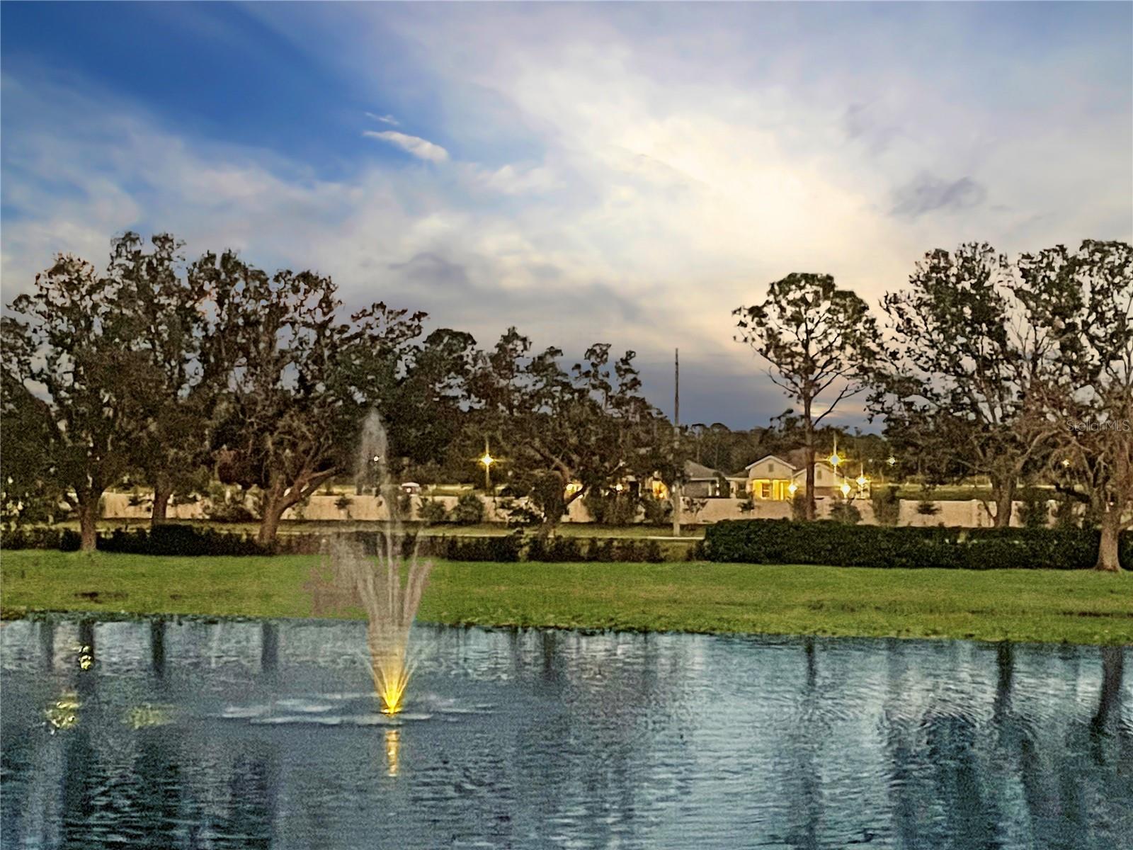 201 SILVER LAKE DR #204, VENICE, FL, 34292
