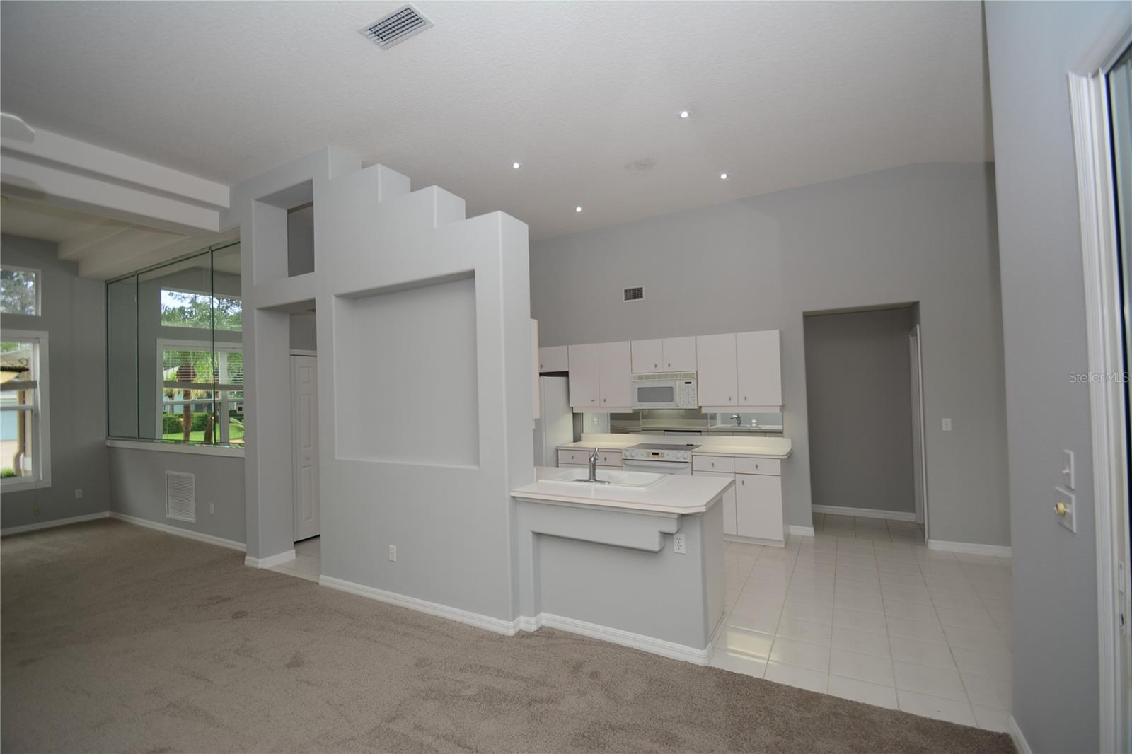 19 MEADOW BROOKE LN, ORMOND BEACH, FL, 32174
