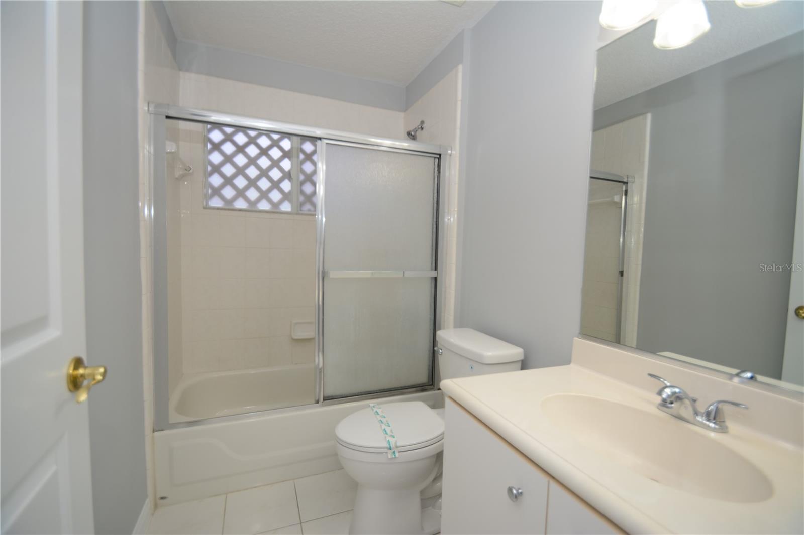 19 MEADOW BROOKE LN, ORMOND BEACH, FL, 32174
