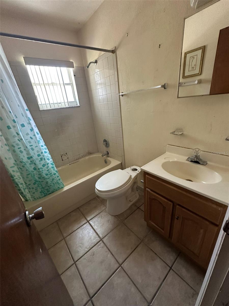 1465 POPPY AVE, ORLANDO, FL, 32811