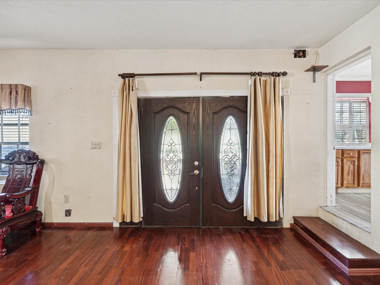 2201 30TH AVE N, ST PETERSBURG, FL, 33713