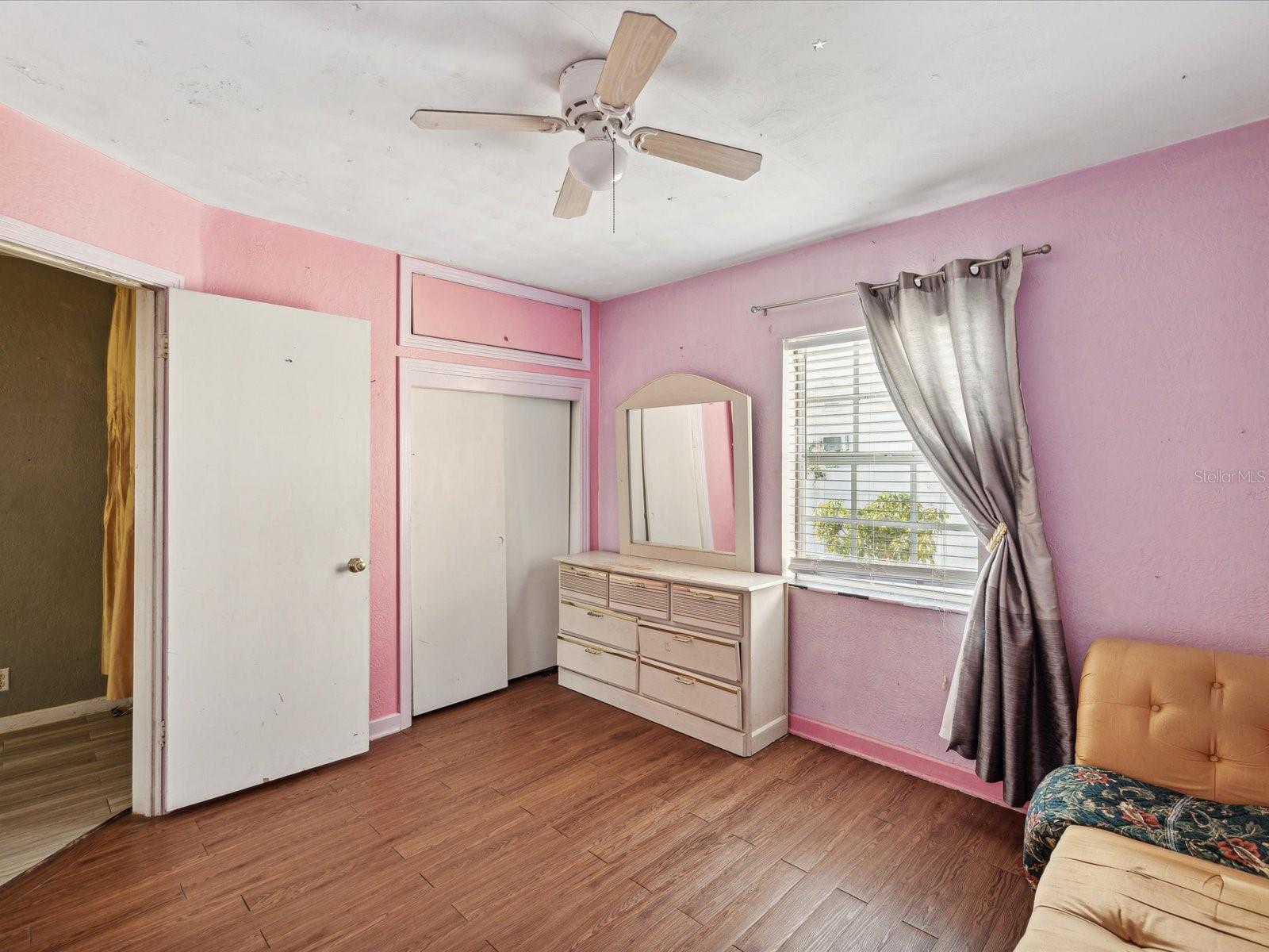 2201 30TH AVE N, ST PETERSBURG, FL, 33713