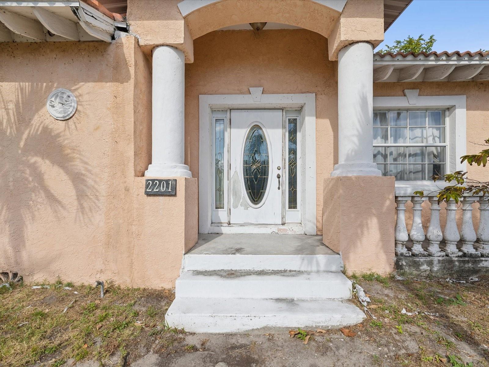 2201 30TH AVE N, ST PETERSBURG, FL, 33713