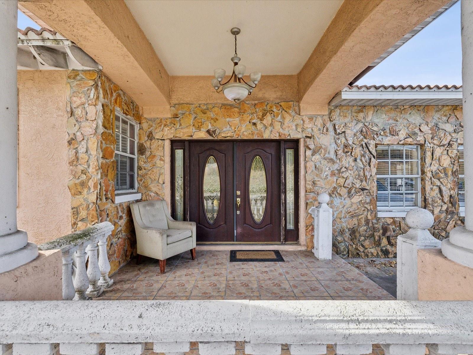 2201 30TH AVE N, ST PETERSBURG, FL, 33713