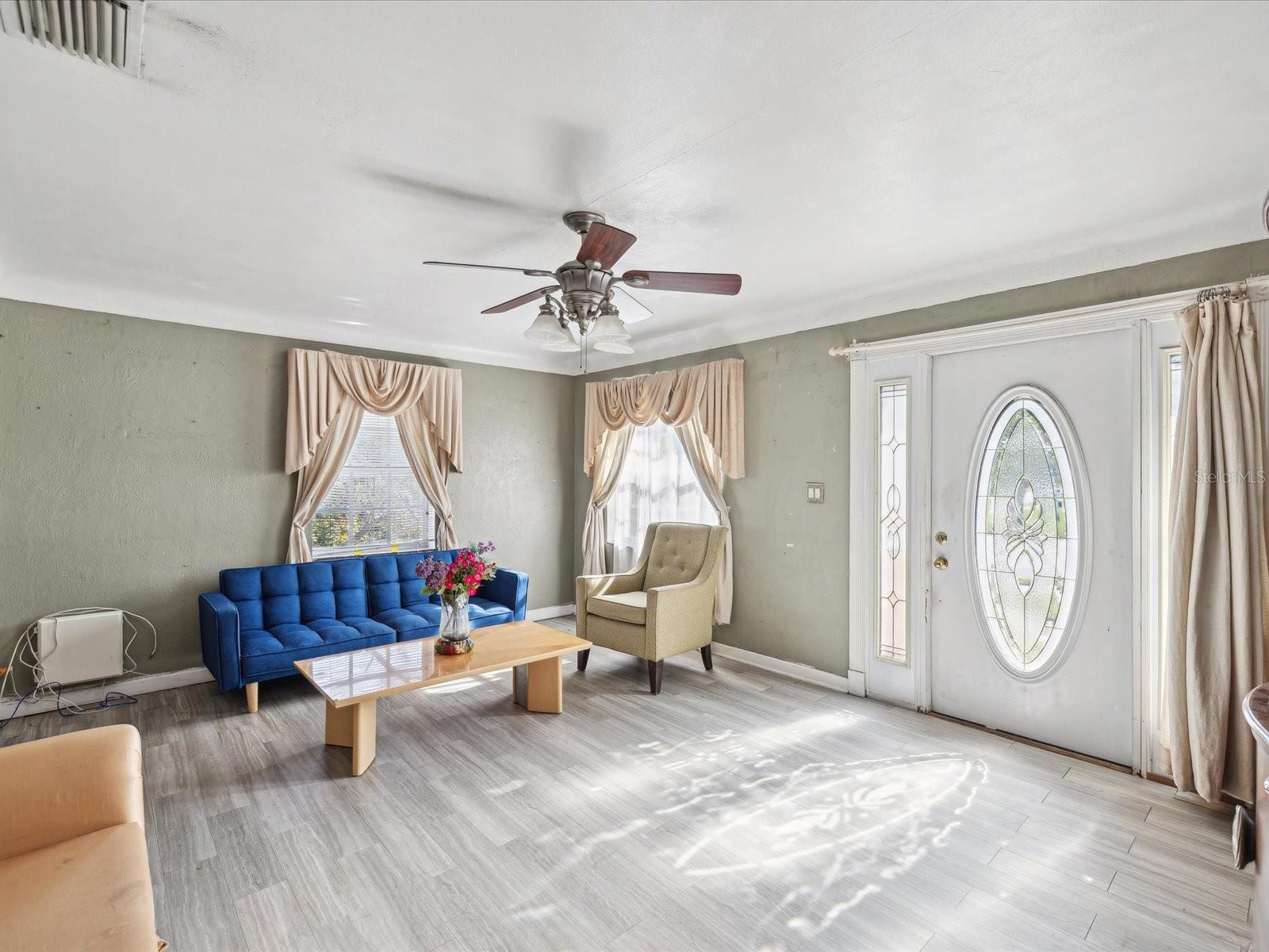 2201 30TH AVE N, ST PETERSBURG, FL, 33713
