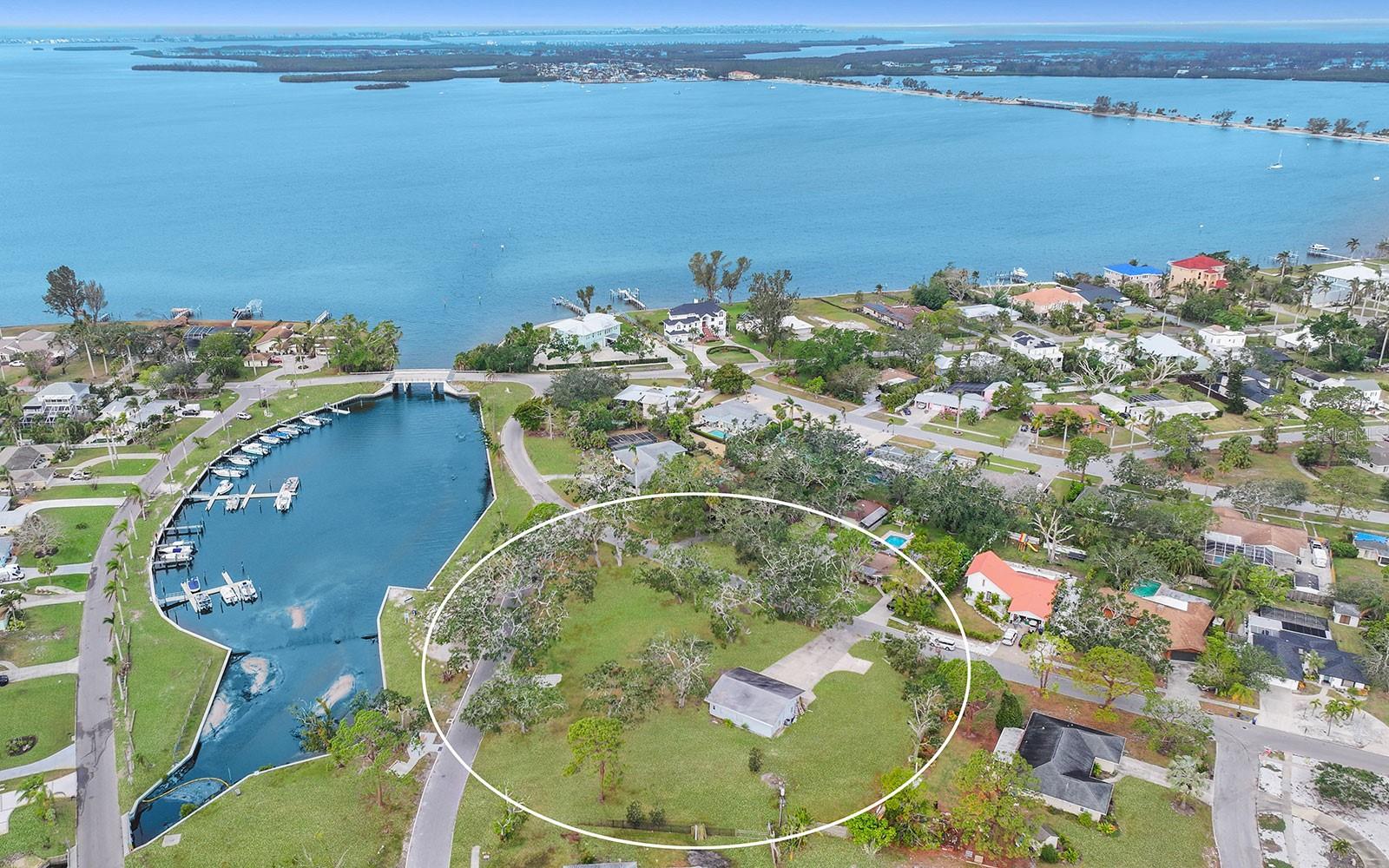1201 ALCAZAR DR, BRADENTON, FL, 34209