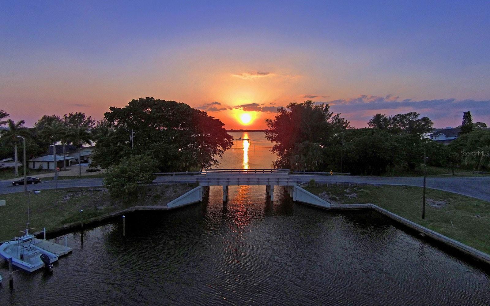 1201 ALCAZAR DR, BRADENTON, FL, 34209