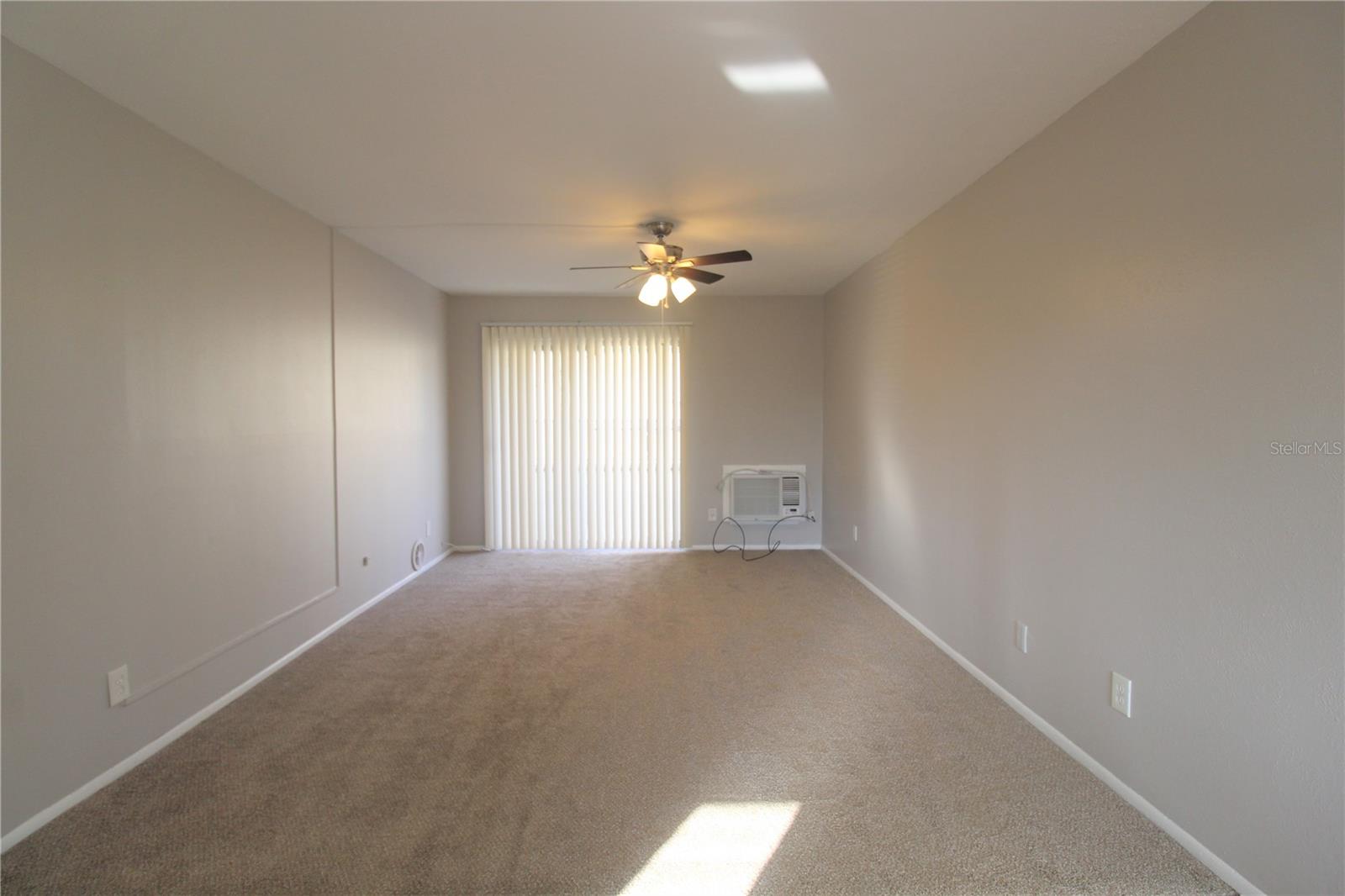 3001 BEE RIDGE RD #209, SARASOTA, FL, 34239