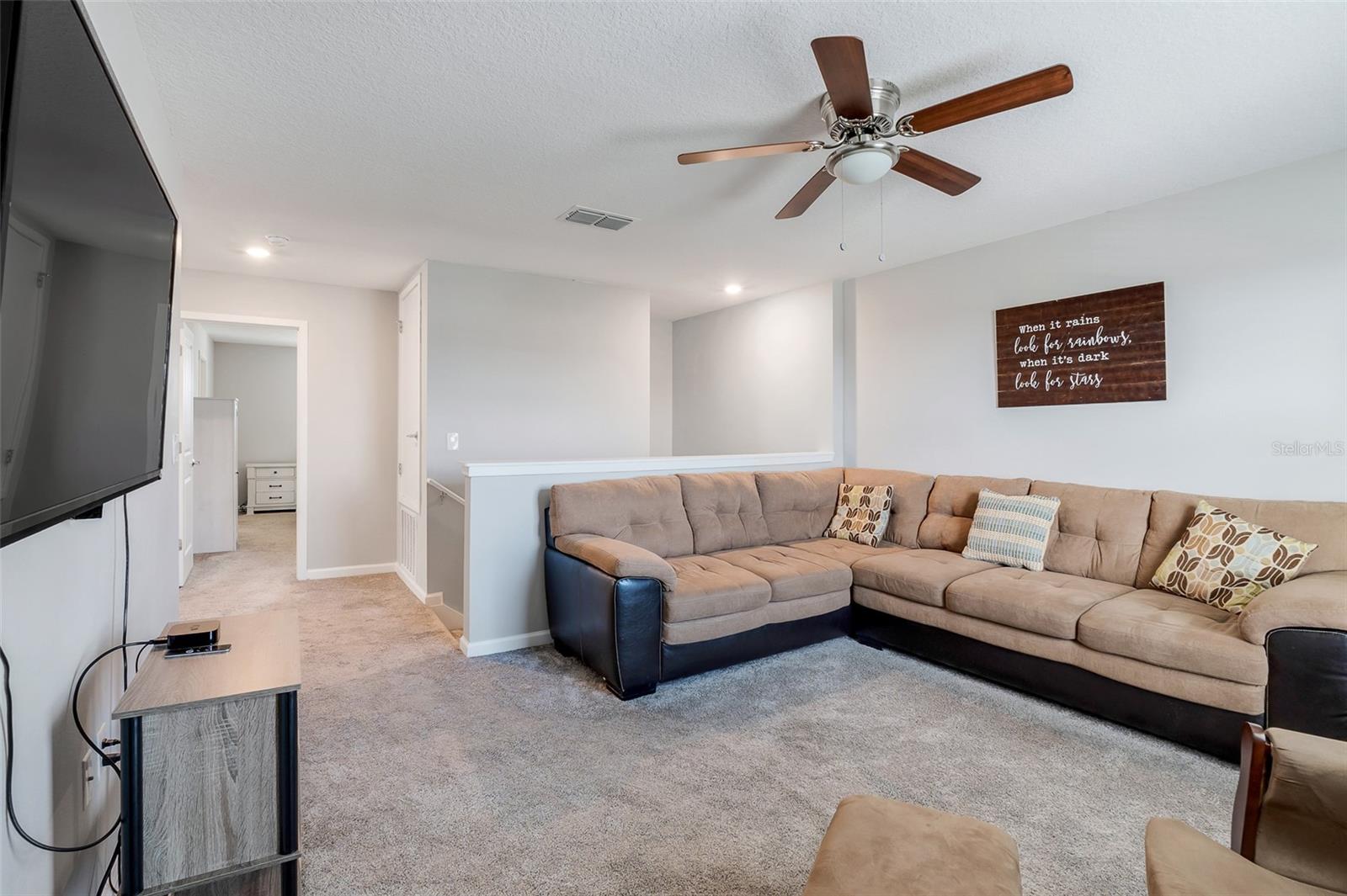 136 WHITE HORSE WAY, GROVELAND, FL, 34736