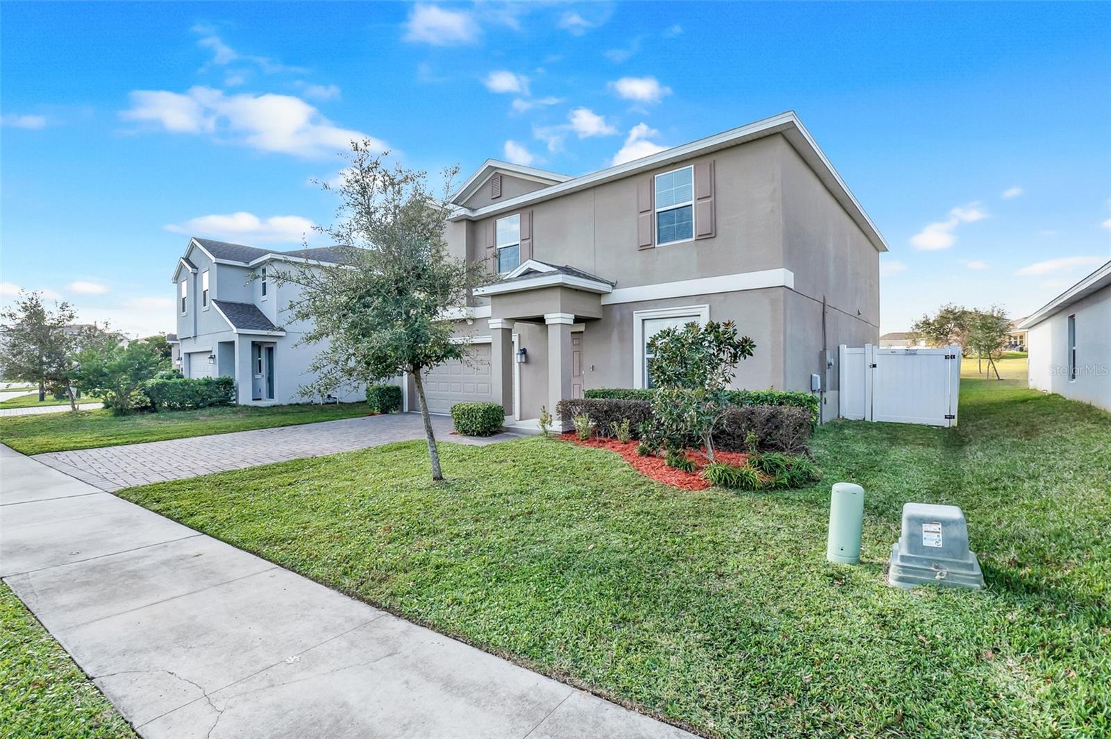 136 WHITE HORSE WAY, GROVELAND, FL, 34736