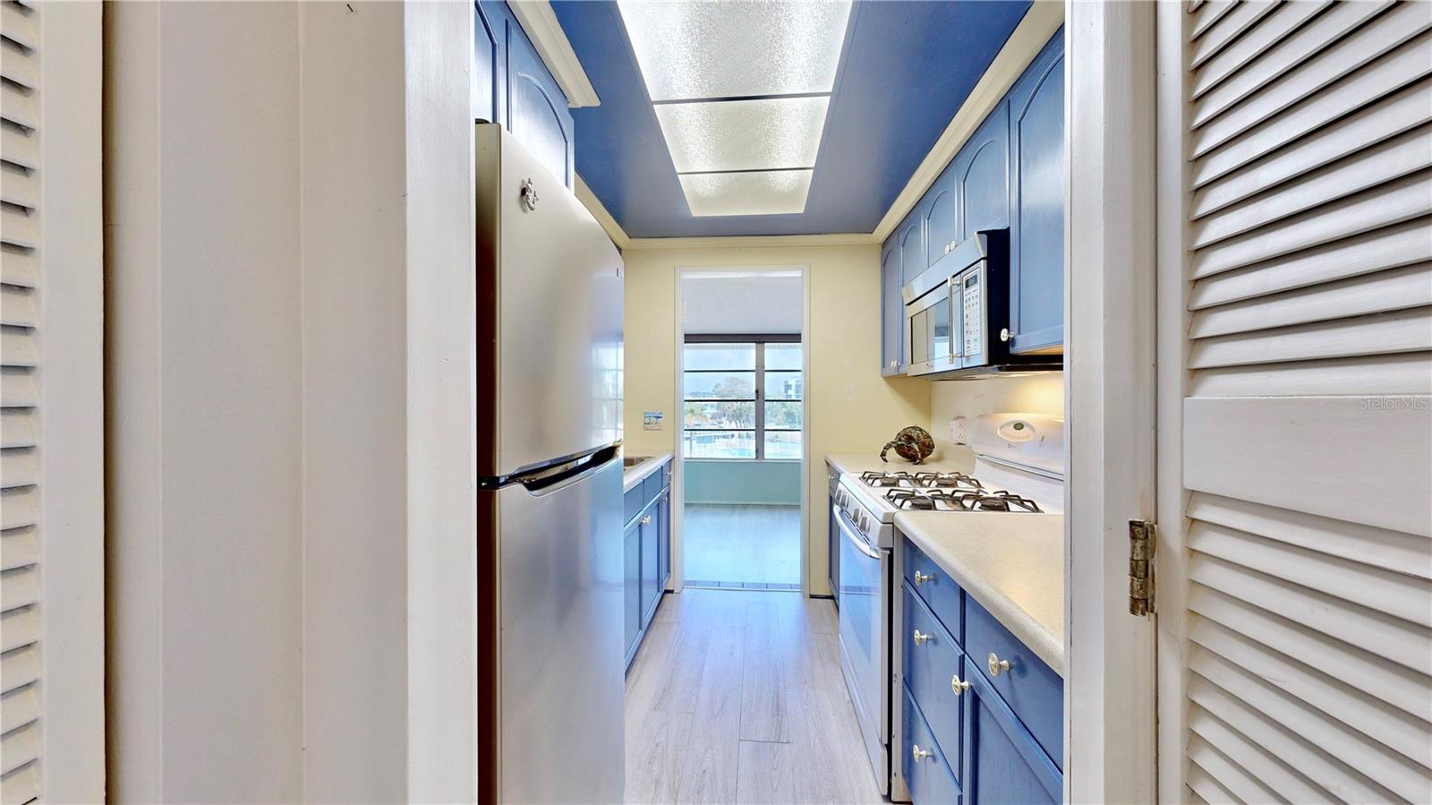 1898 SHORE DR S #317, SOUTH PASADENA, FL, 33707
