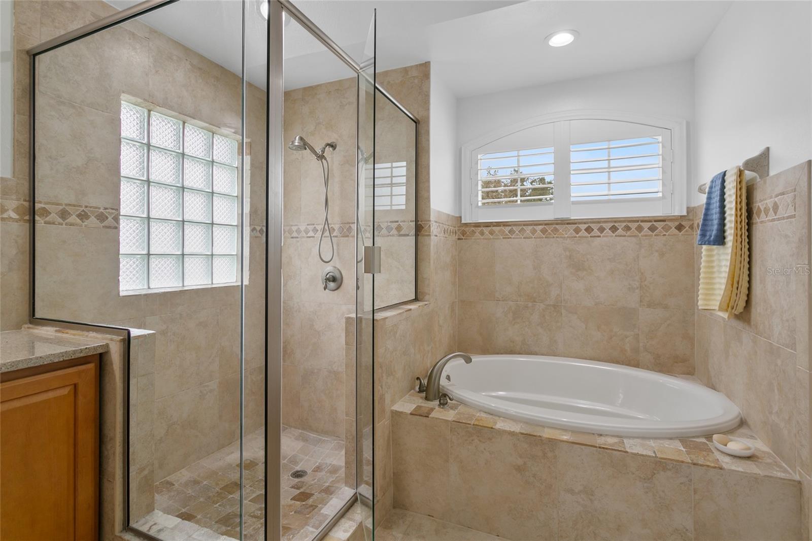 1616 THORNHILL CIR, OVIEDO, FL, 32765