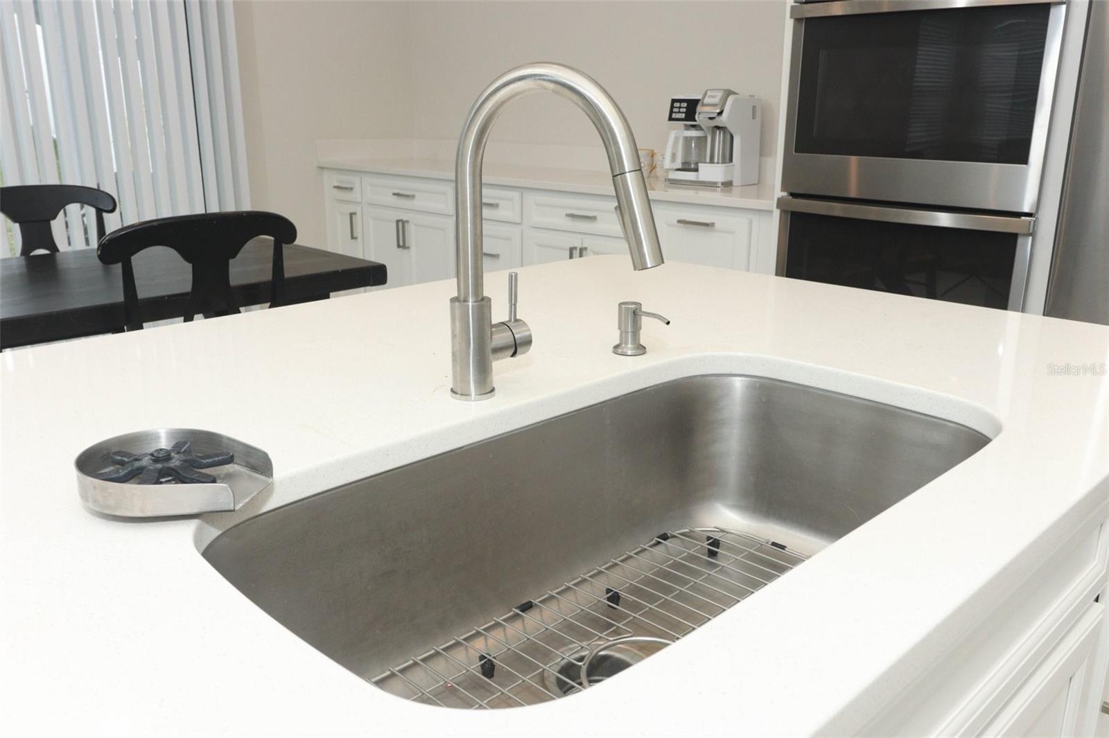 1949 VICTORIA ST, DAVENPORT, FL, 33837