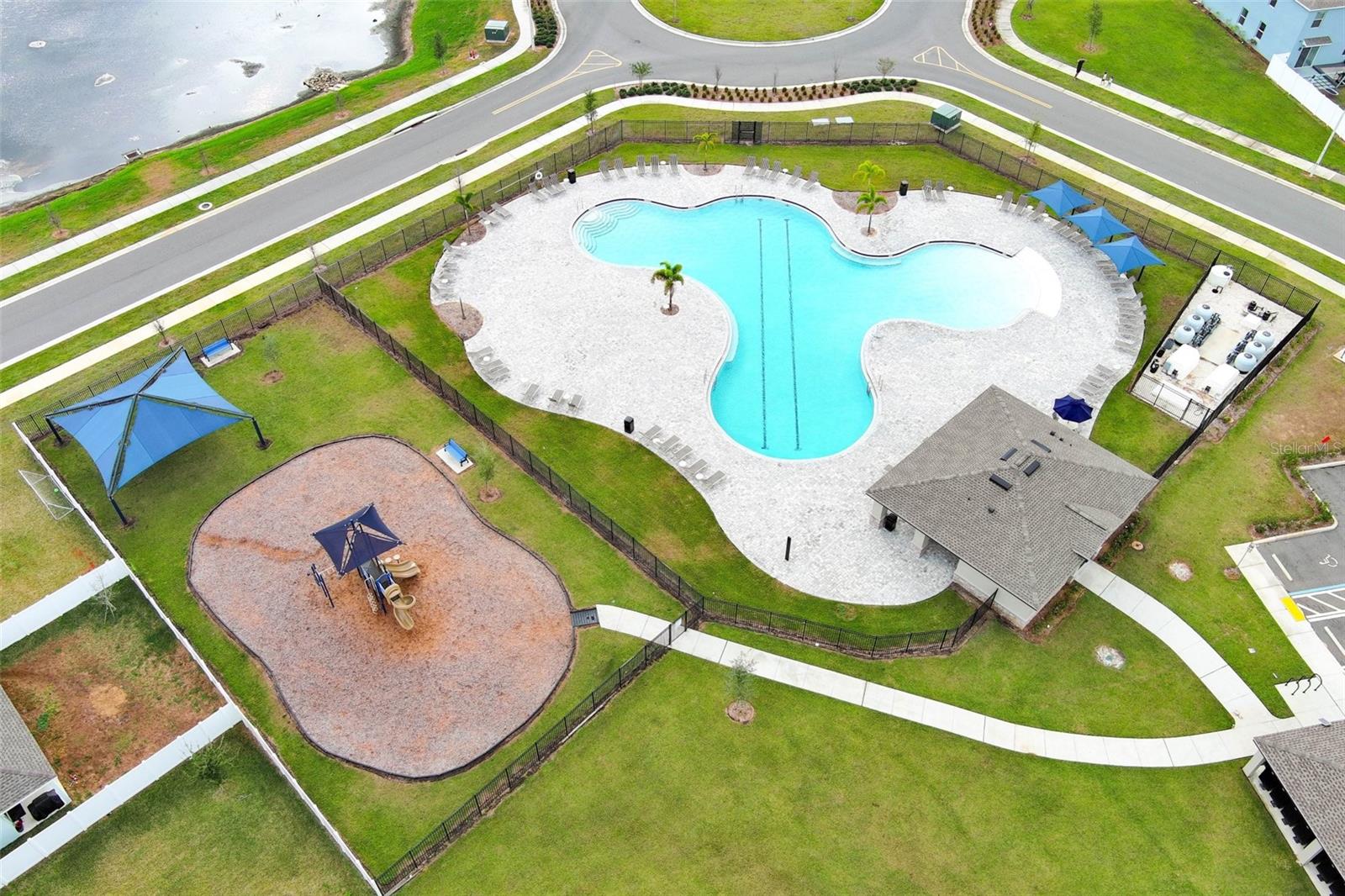 1949 VICTORIA ST, DAVENPORT, FL, 33837