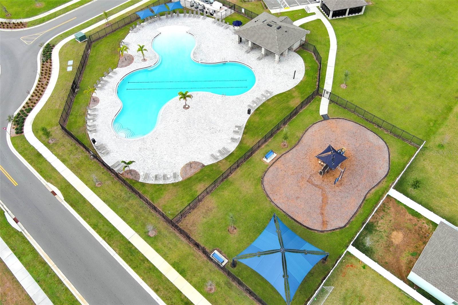 1949 VICTORIA ST, DAVENPORT, FL, 33837