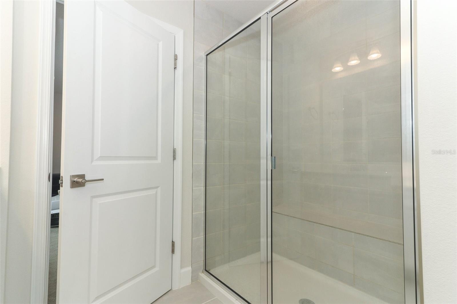 1949 VICTORIA ST, DAVENPORT, FL, 33837