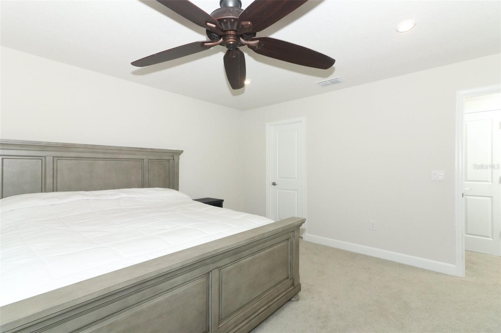 1949 VICTORIA ST, DAVENPORT, FL, 33837