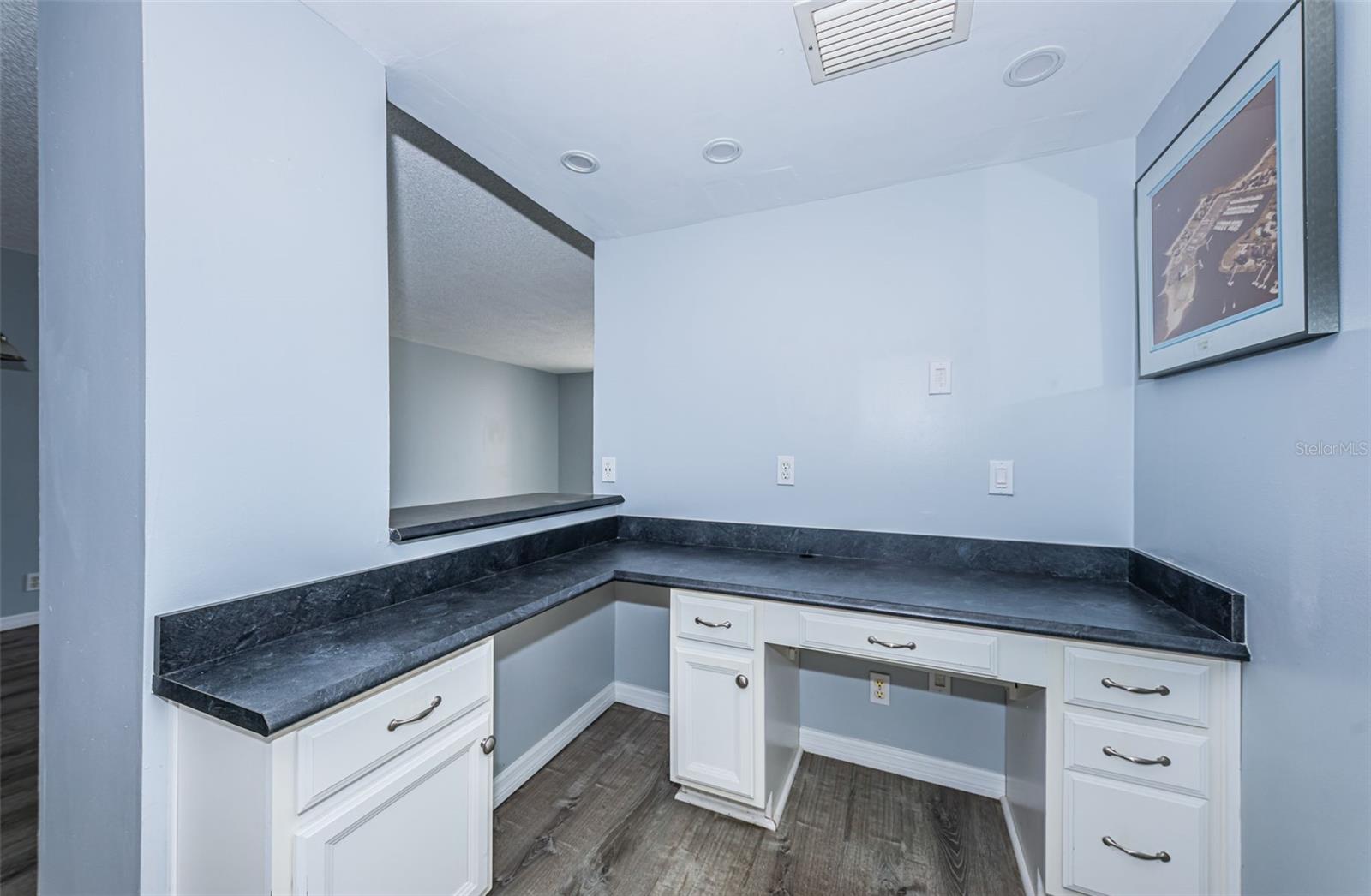 6051 SUN BLVD #305, ST PETERSBURG, FL, 33715