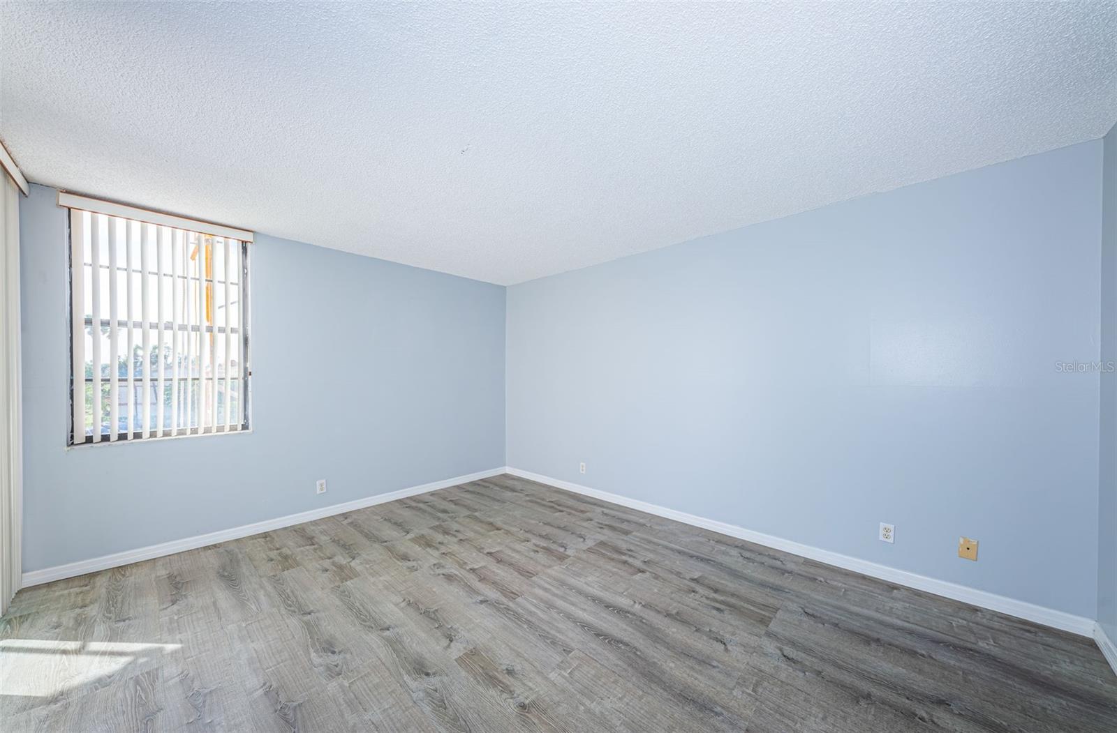 6051 SUN BLVD #305, ST PETERSBURG, FL, 33715