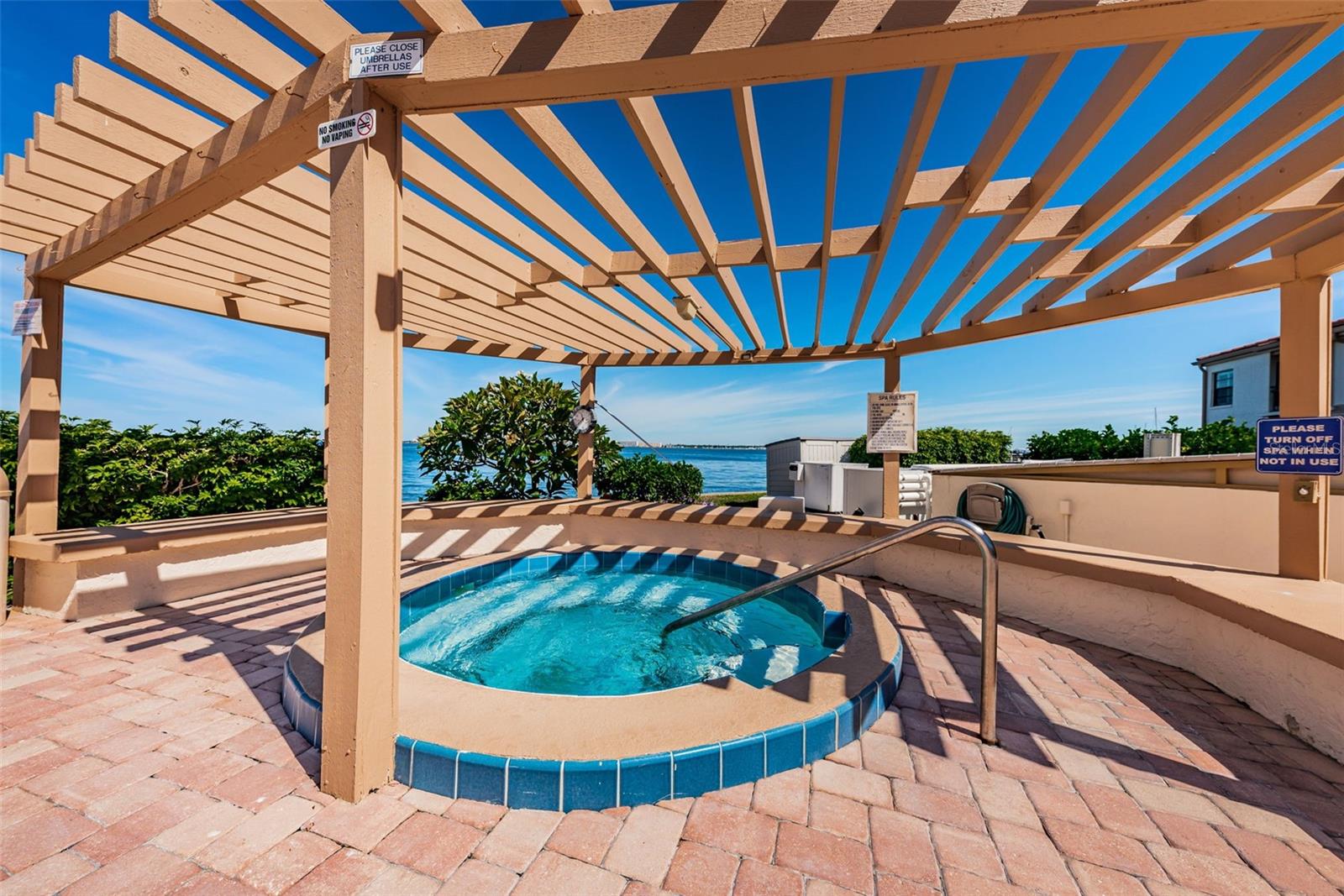 6051 SUN BLVD #305, ST PETERSBURG, FL, 33715