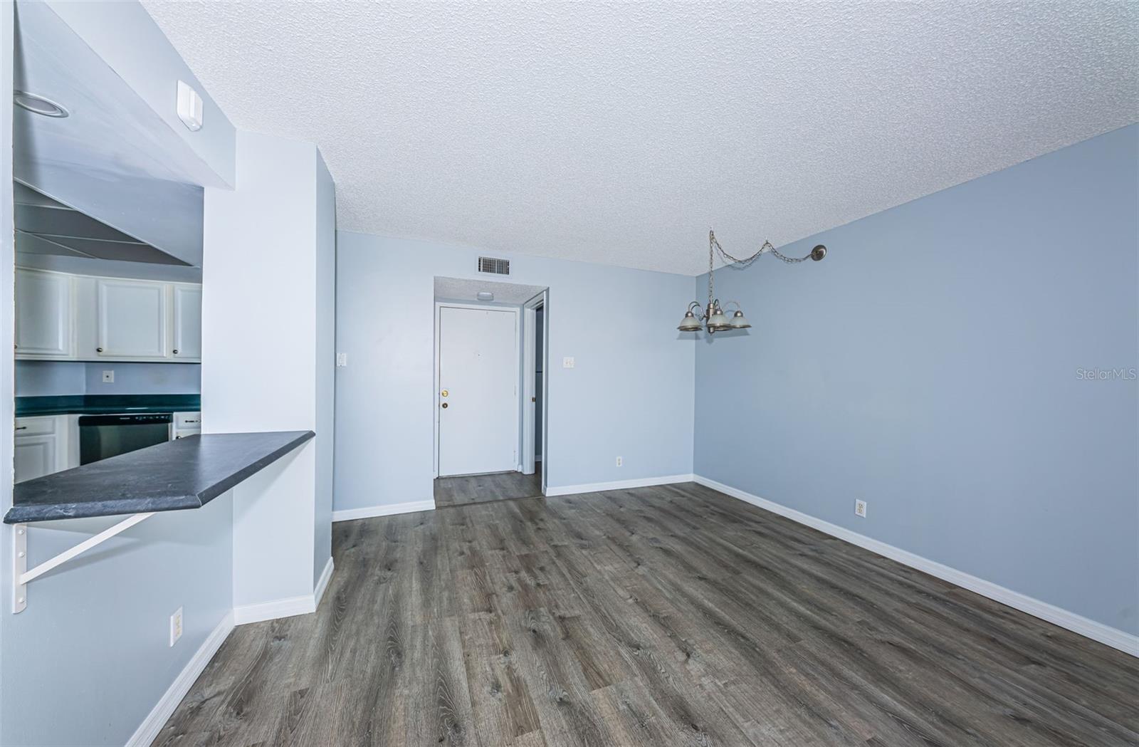 6051 SUN BLVD #305, ST PETERSBURG, FL, 33715