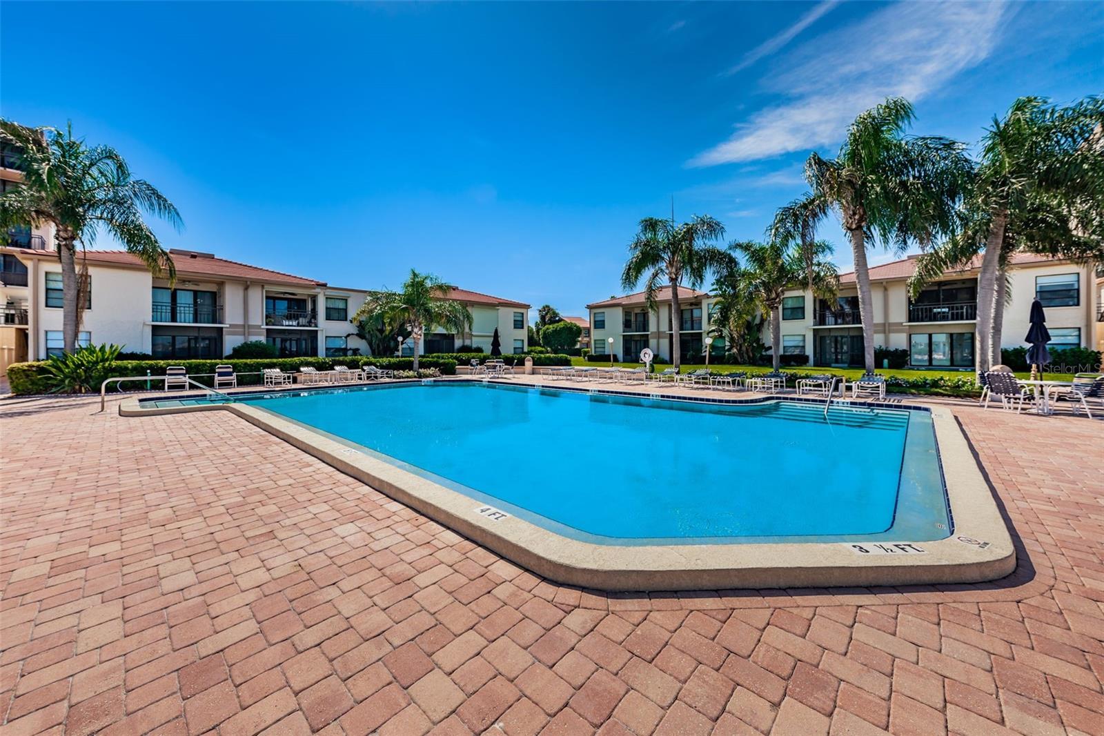 6051 SUN BLVD #305, ST PETERSBURG, FL, 33715