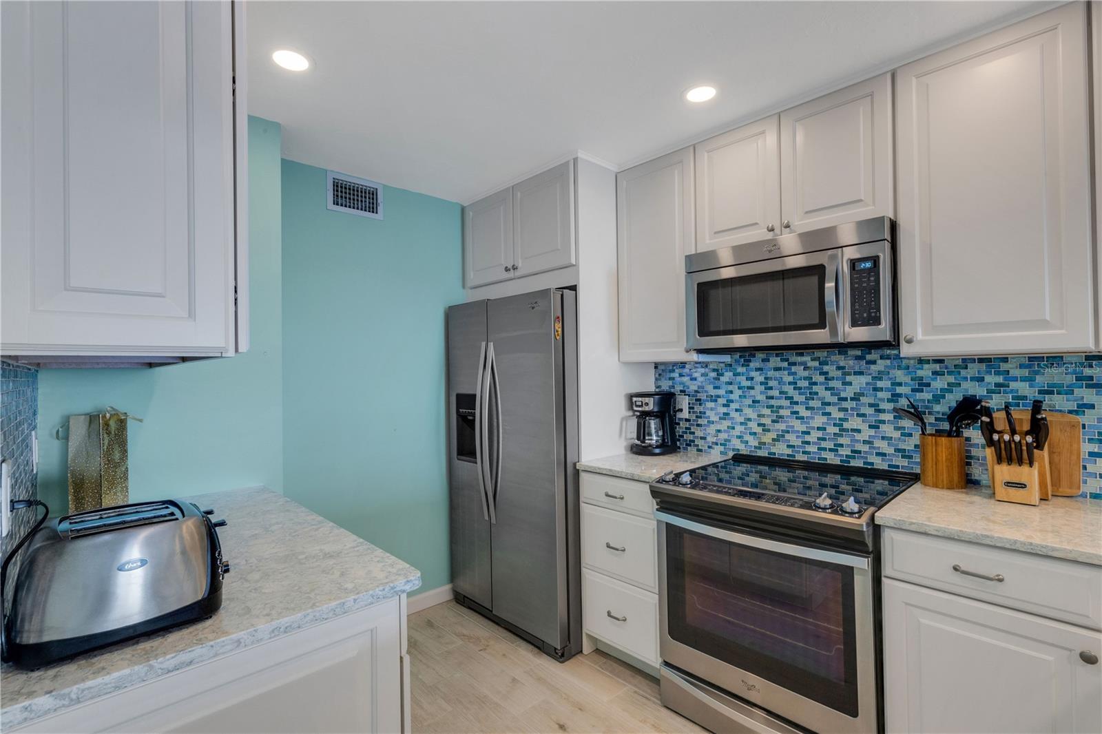 5201 GULF OF MEXICO DR #103, LONGBOAT KEY, FL, 34228