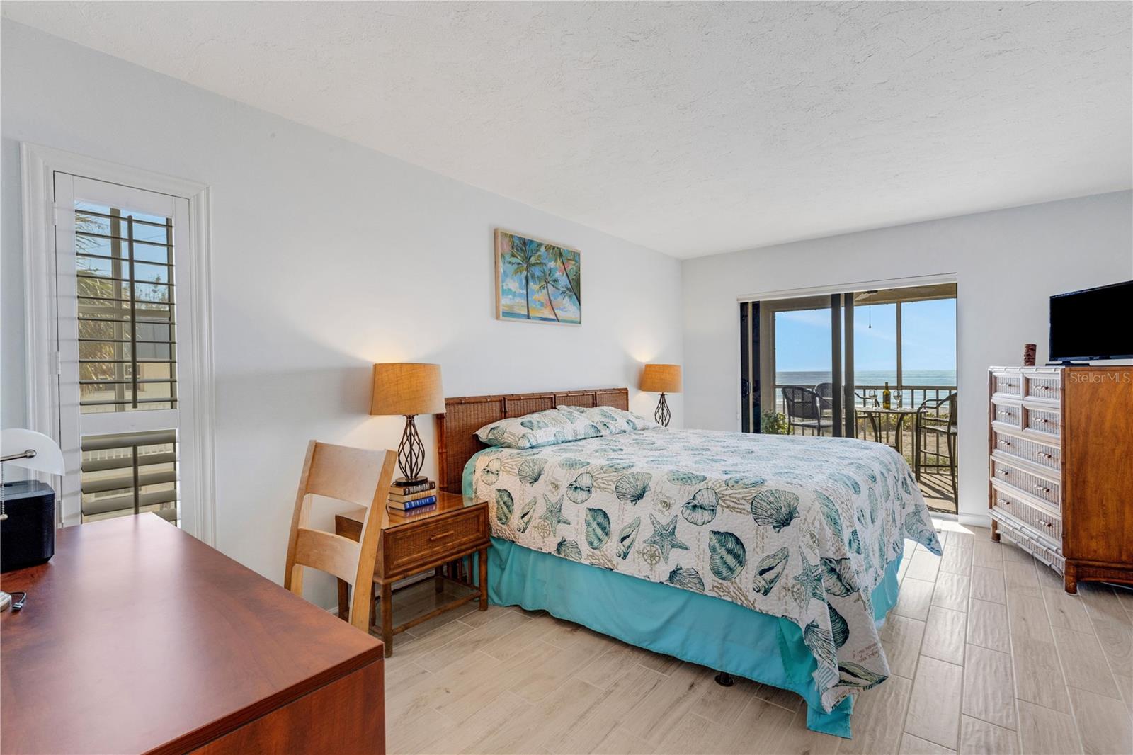 5201 GULF OF MEXICO DR #103, LONGBOAT KEY, FL, 34228
