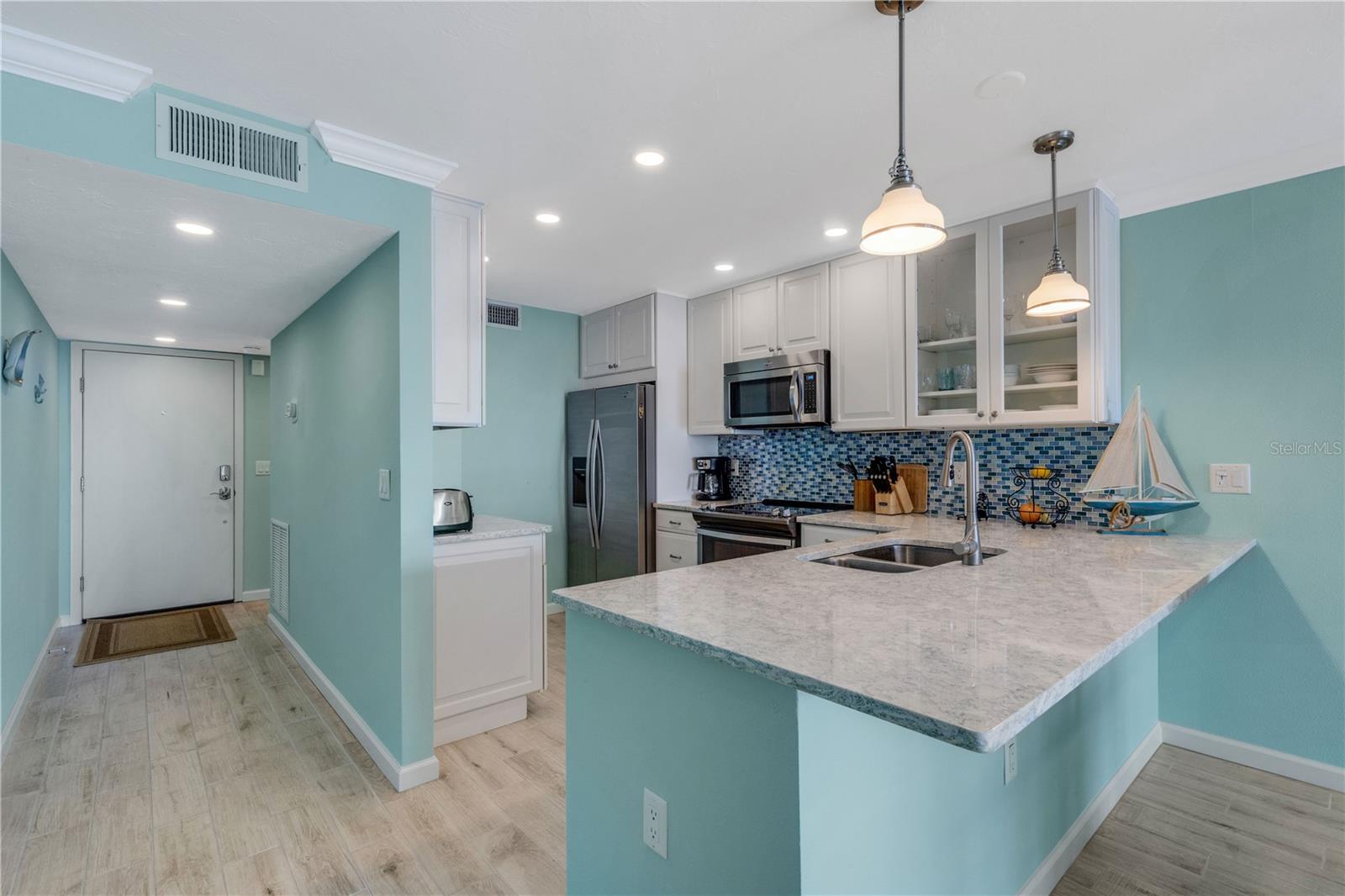 5201 GULF OF MEXICO DR #103, LONGBOAT KEY, FL, 34228