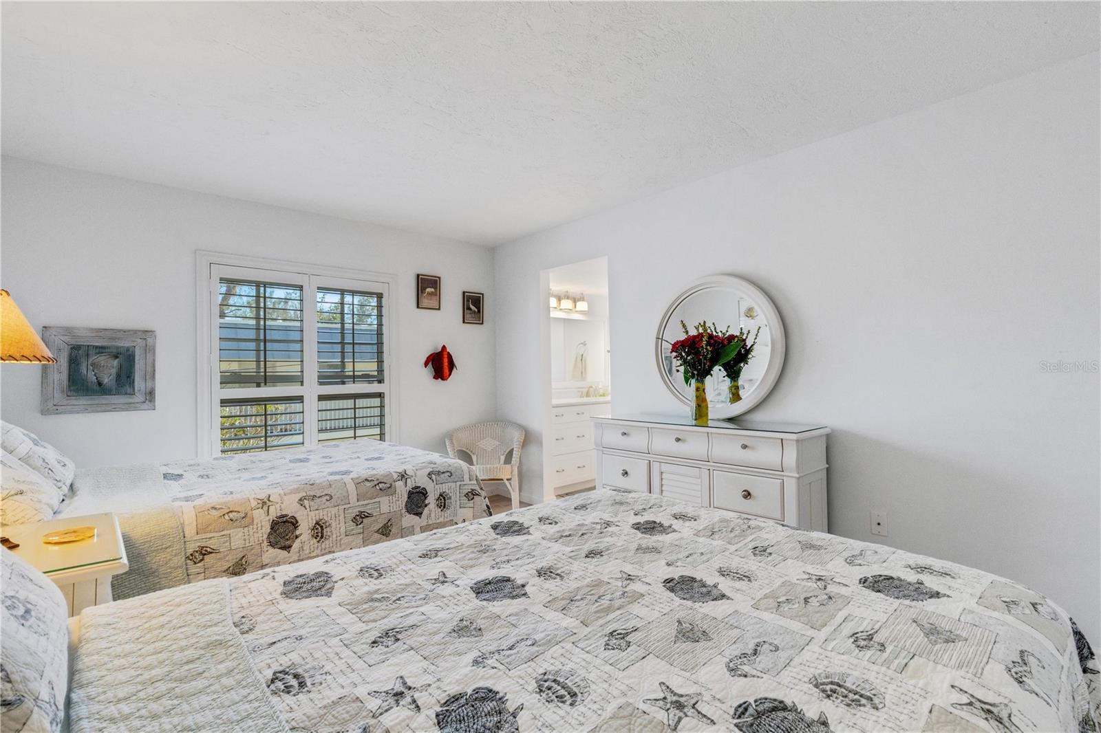 5201 GULF OF MEXICO DR #103, LONGBOAT KEY, FL, 34228