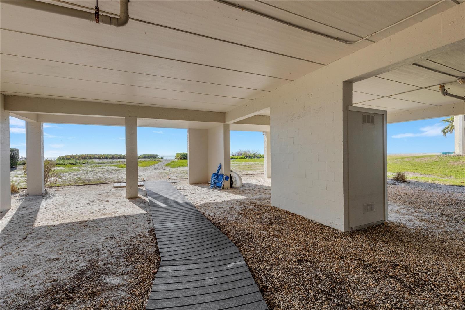 5201 GULF OF MEXICO DR #103, LONGBOAT KEY, FL, 34228