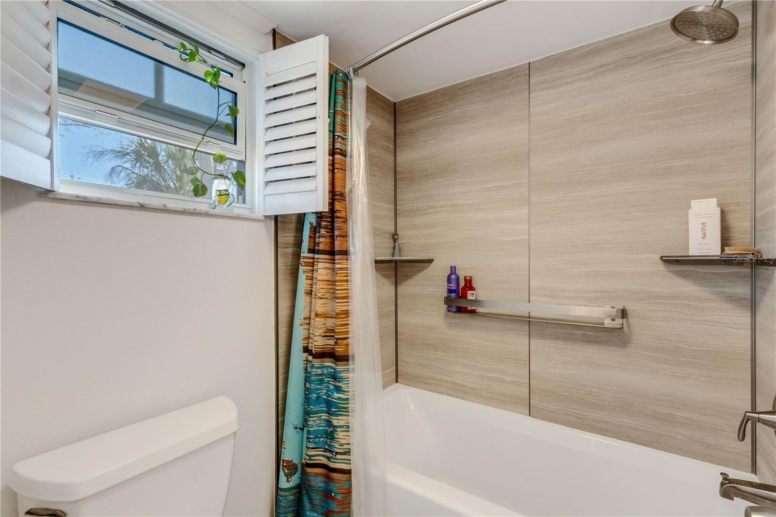 5201 GULF OF MEXICO DR #103, LONGBOAT KEY, FL, 34228