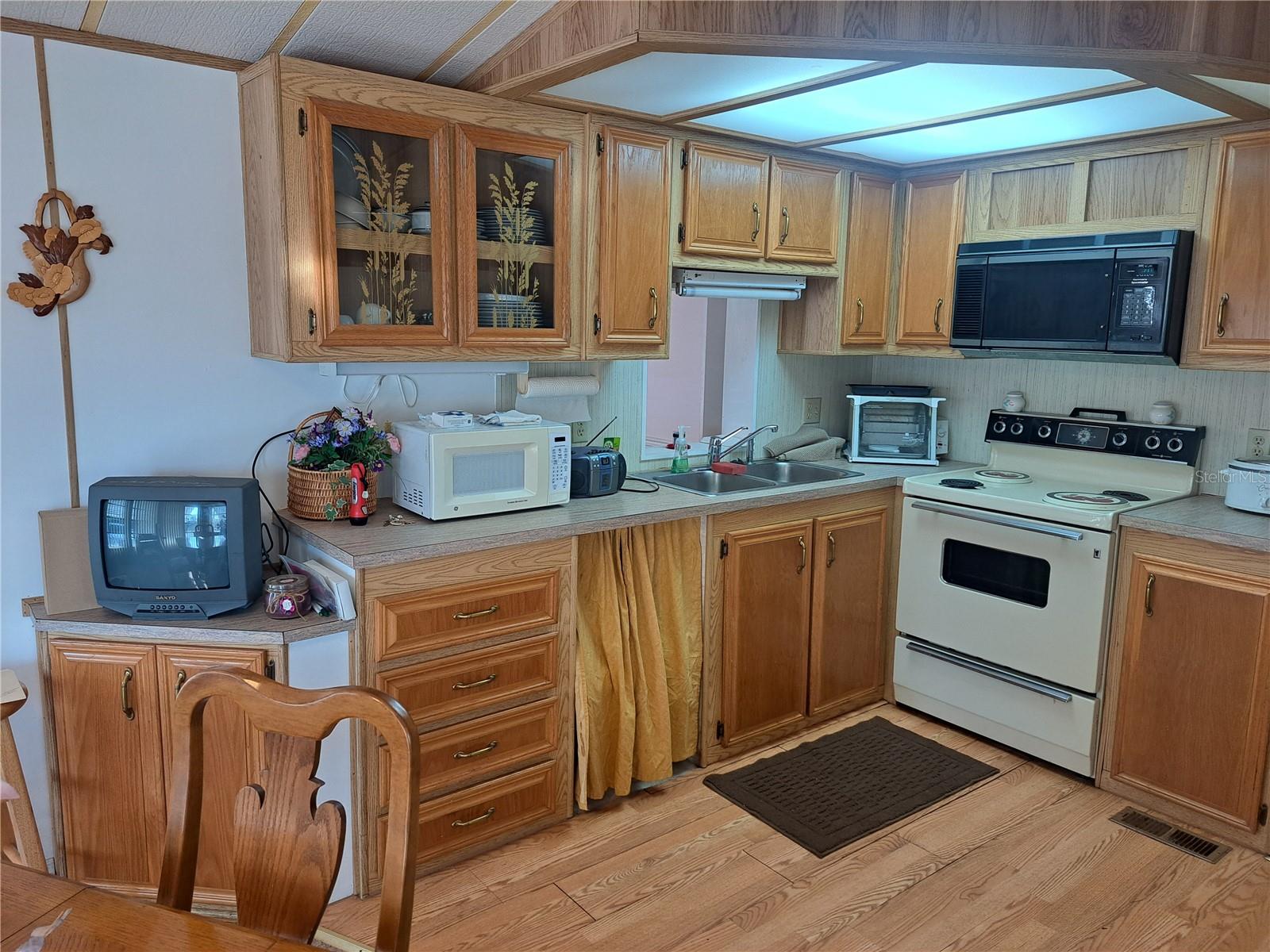 244 GOLF CREST LN, DAVENPORT, FL, 33837