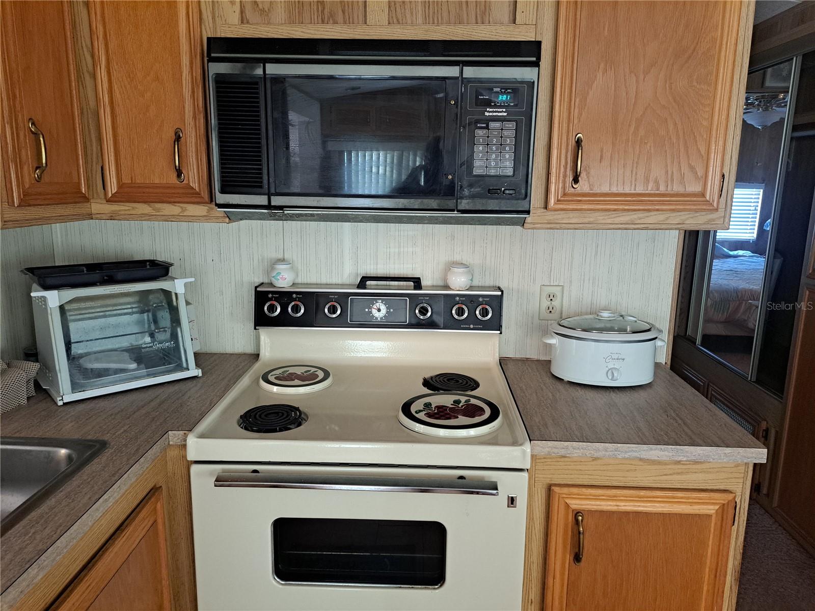 244 GOLF CREST LN, DAVENPORT, FL, 33837